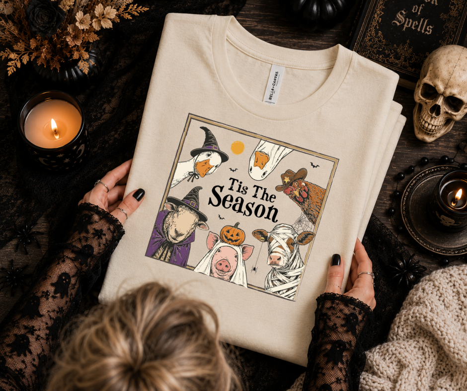 Halloween Farm Animal Tis' the Season Graphic T