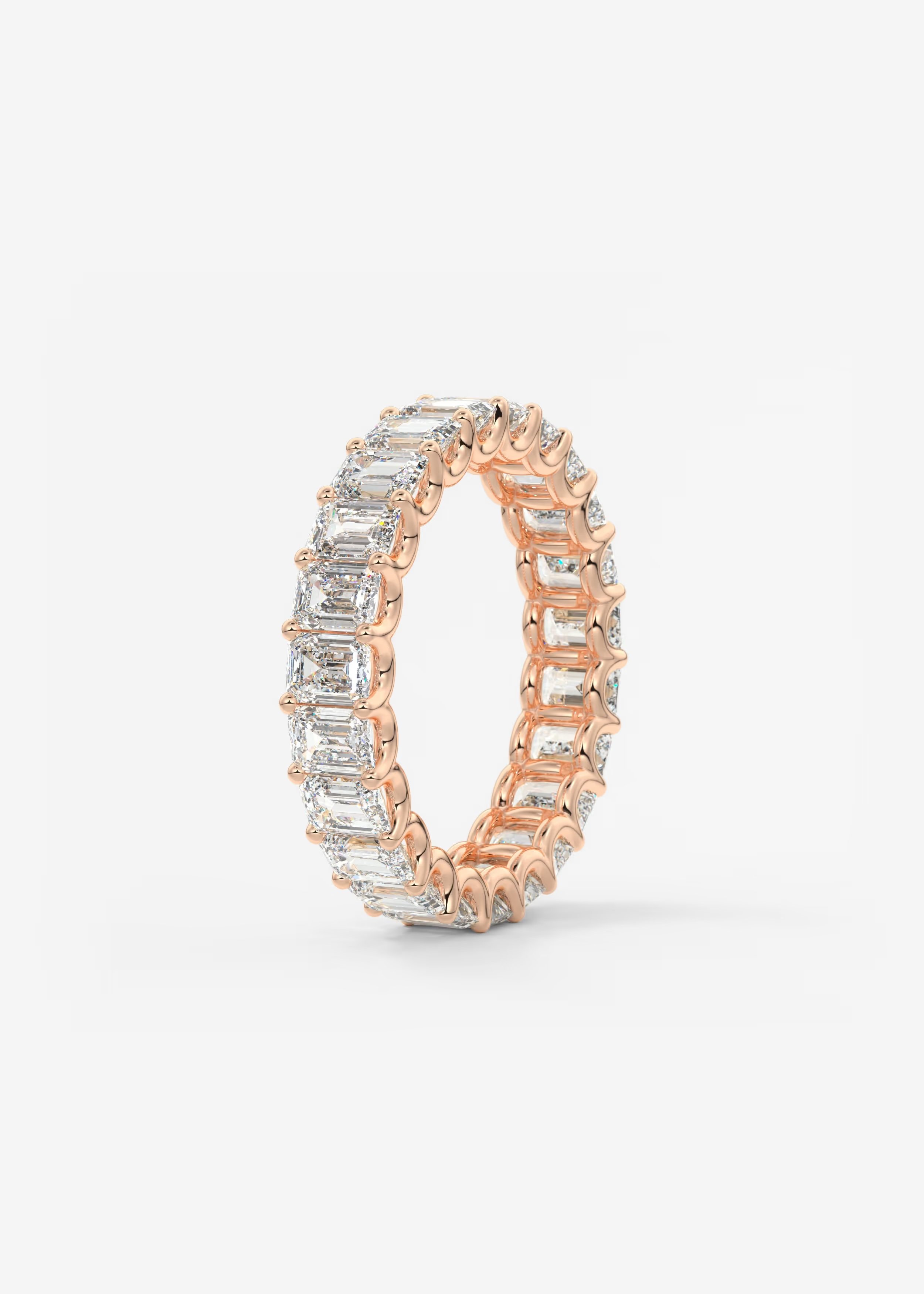 Emerald Cut · ca. 4,50 ct · Labor- oder Naturdiamanten · Preis auf Anfrage