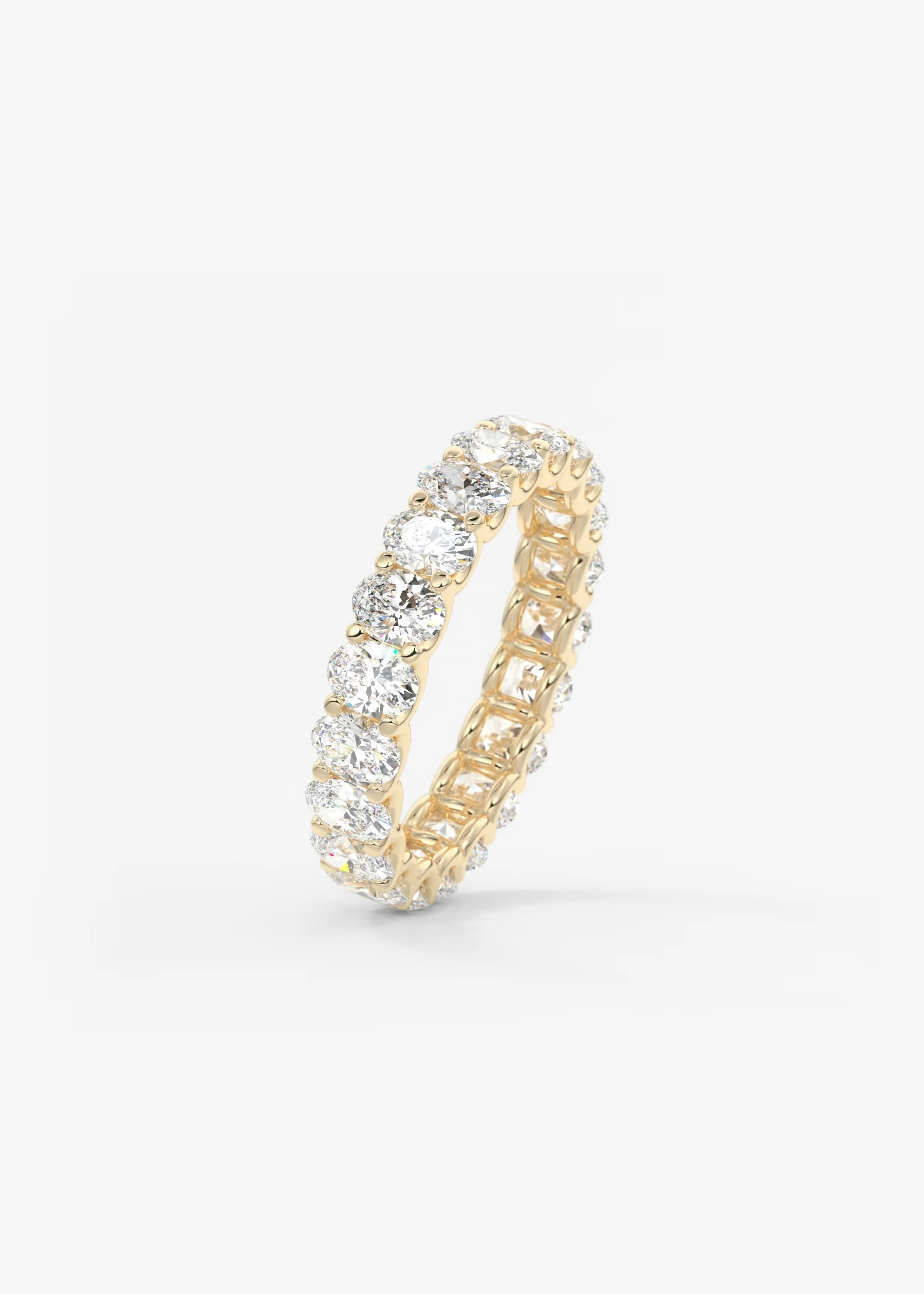 Oval Cut · ca. 3,00 ct · Labor- oder Naturdiamanten · Preis auf Anfrage