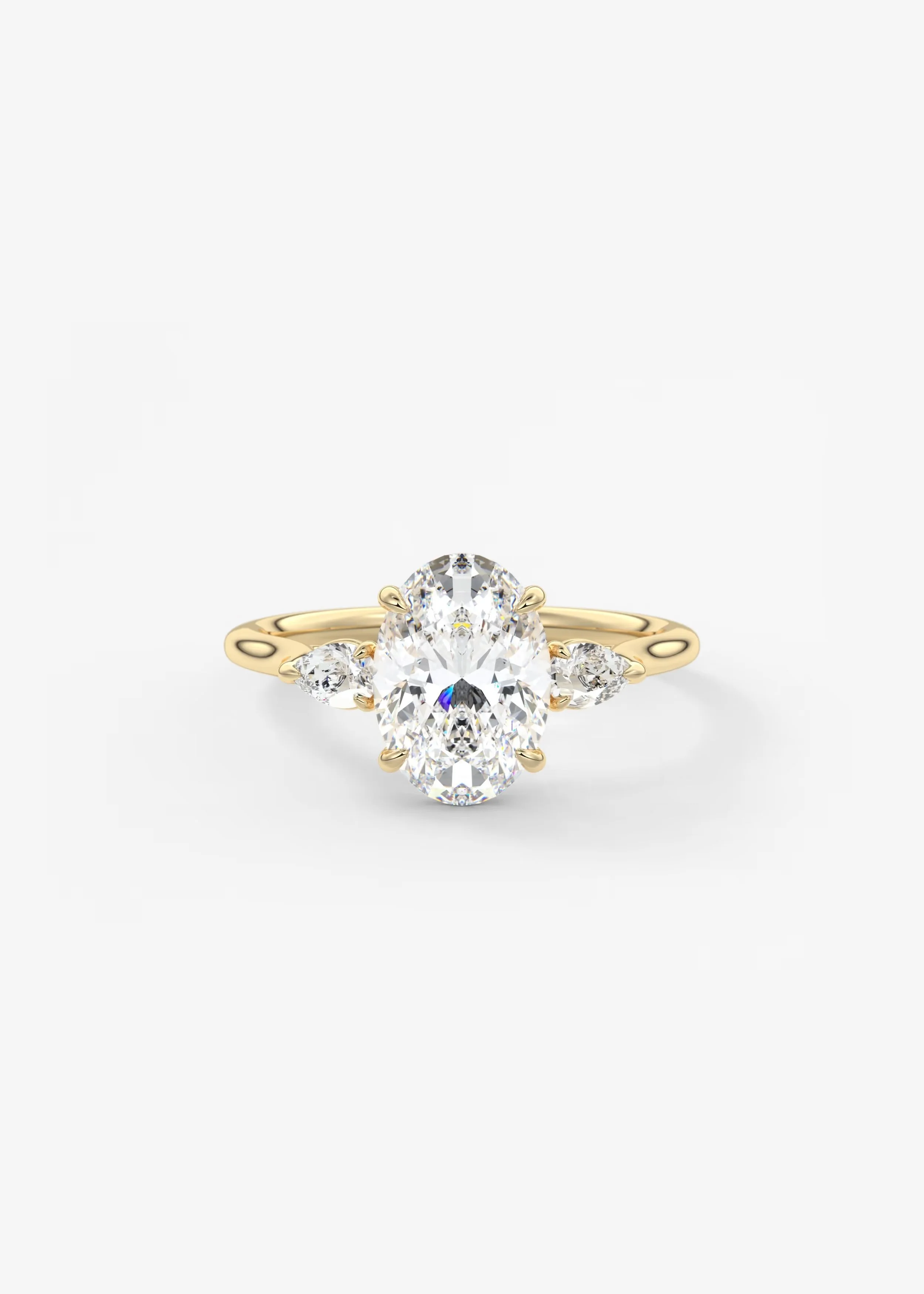 Madison 3-Stone/Oval Cut