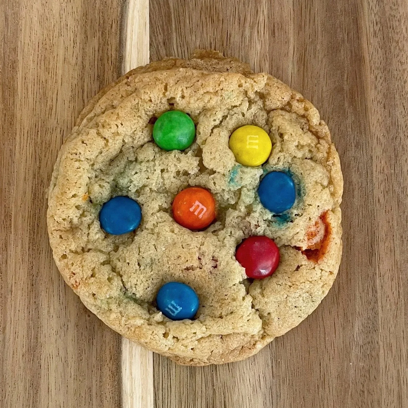 M&M