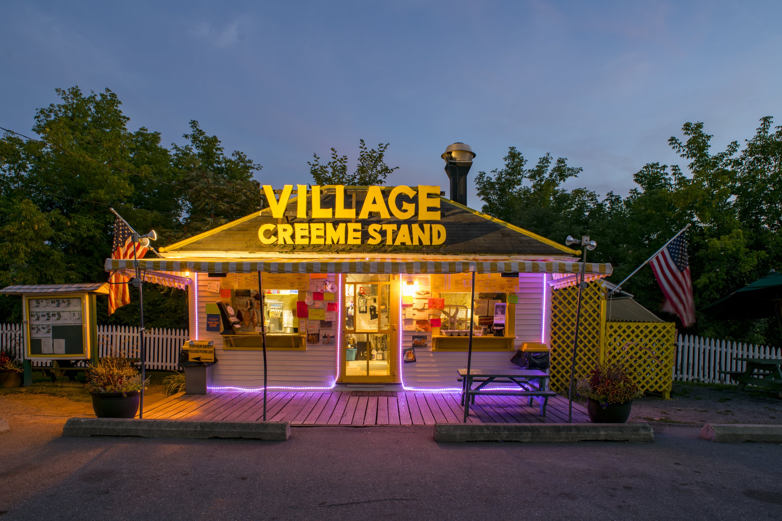 VermontBristolCreemeStand-.jpg