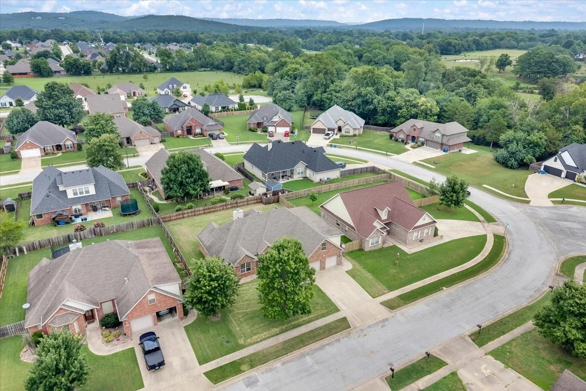 05-DP - 4334 E Oakmont Dr - 05.jpg