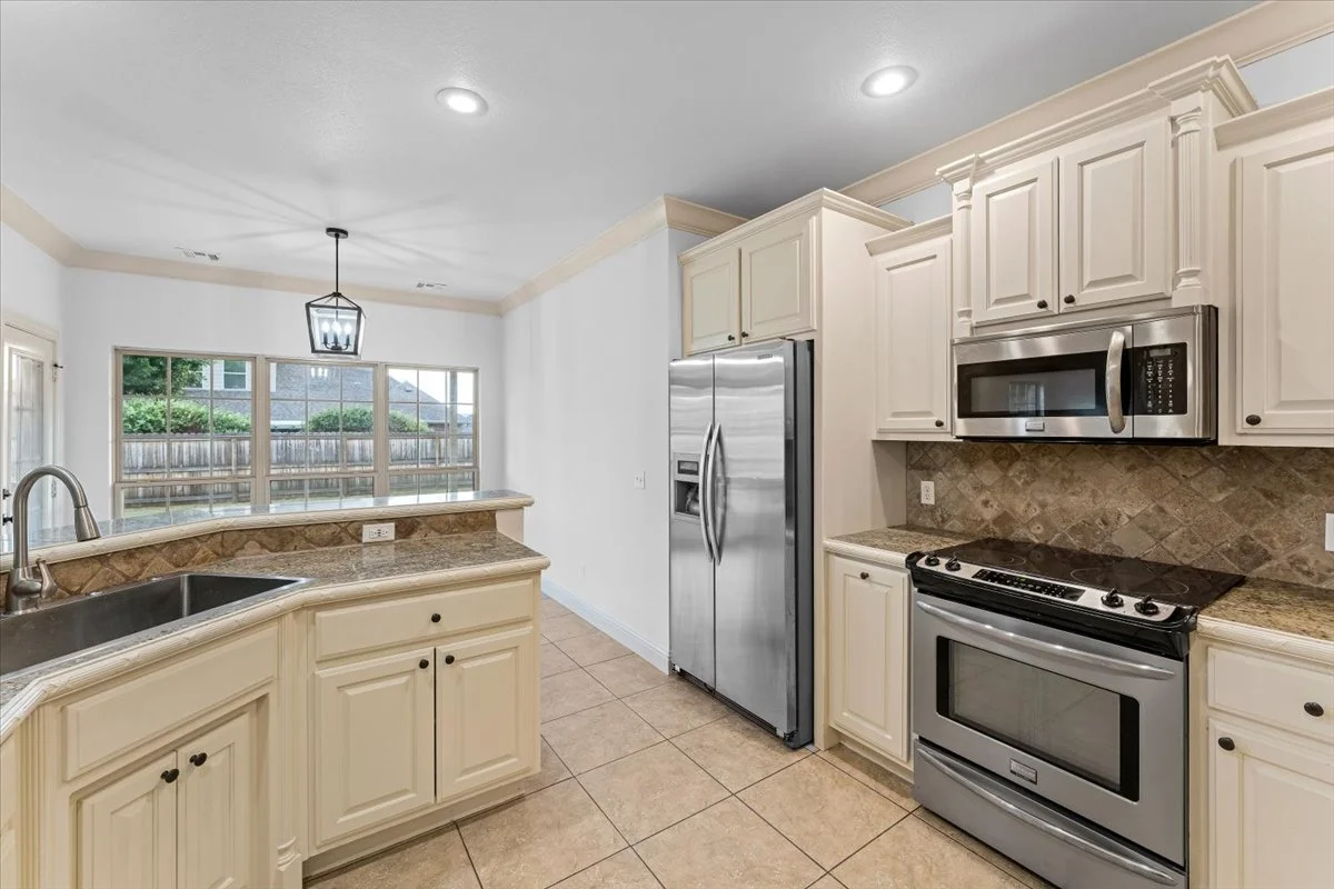19-DP - 4334 E Oakmont Dr - 19.jpg
