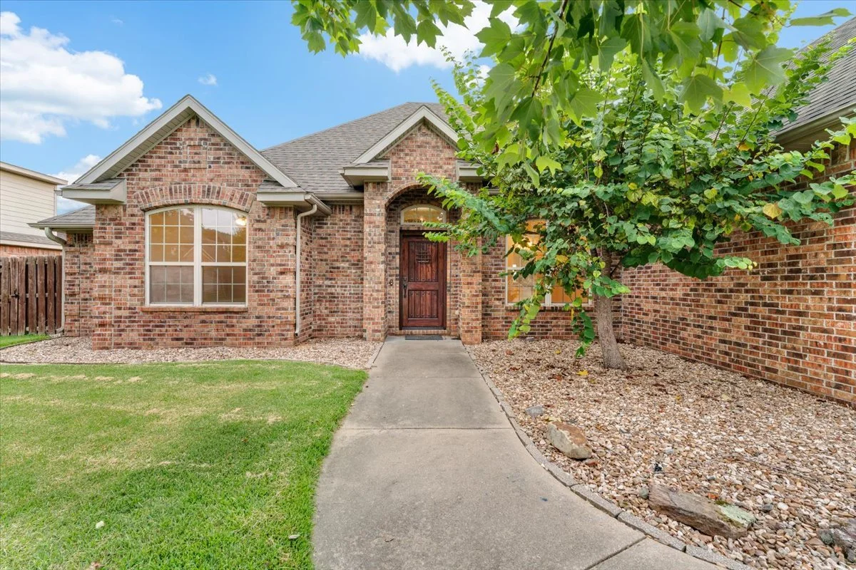 07-DP - 4334 E Oakmont Dr - 07.jpg