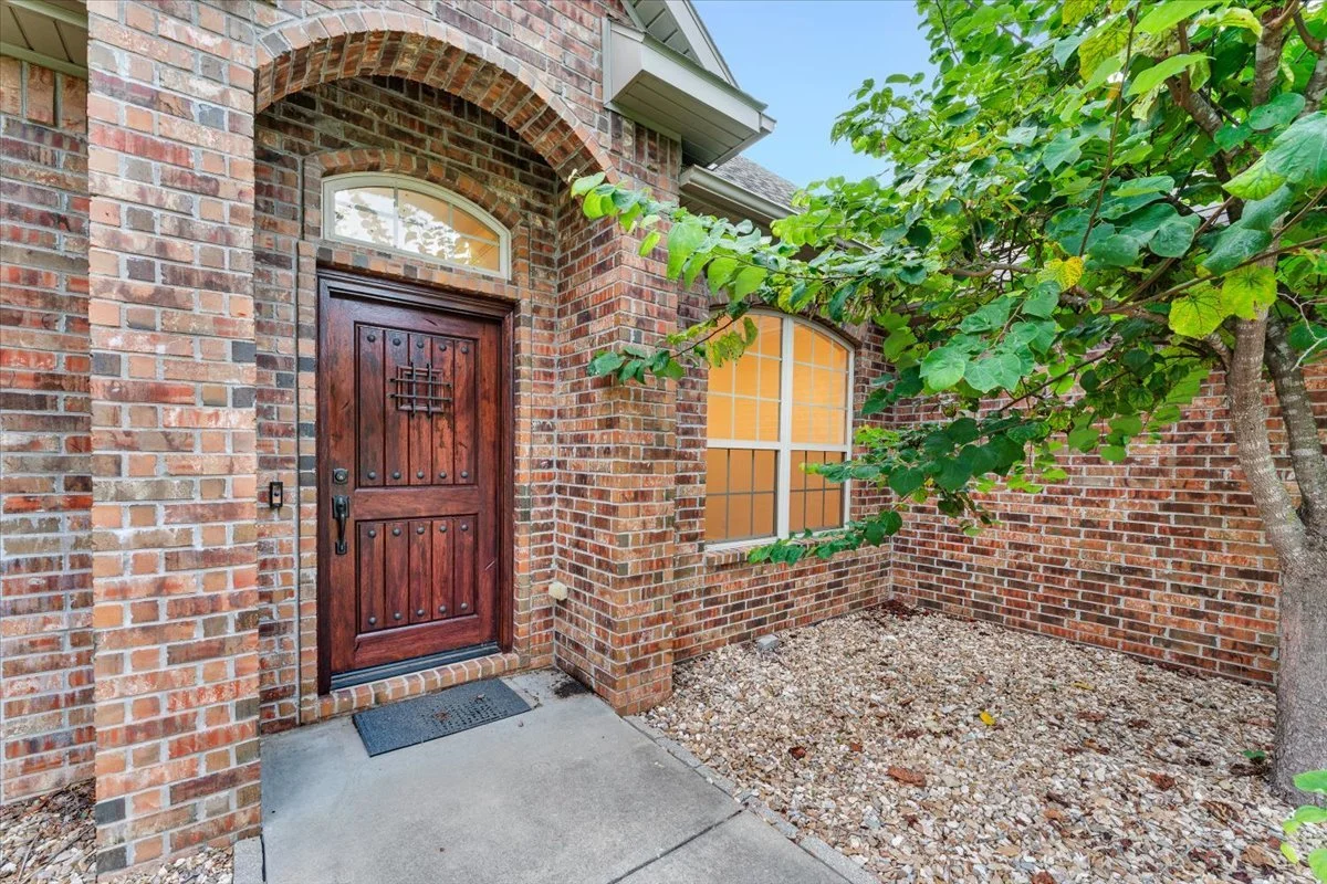 08-DP - 4334 E Oakmont Dr - 08.jpg