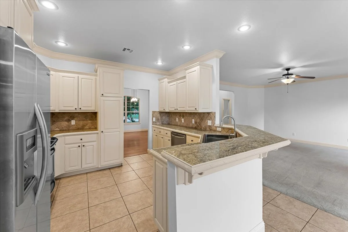17-DP - 4334 E Oakmont Dr - 17.jpg