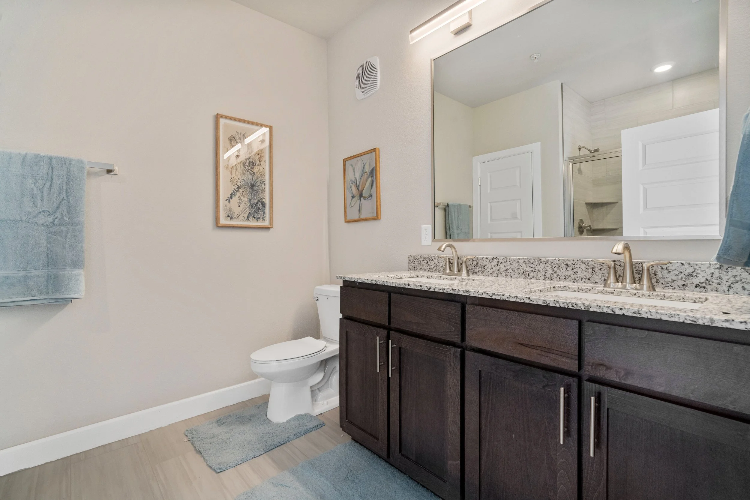 102_West_Crossing_2024_Professional_Hi_Res_Model_Bathroom_09.jpg