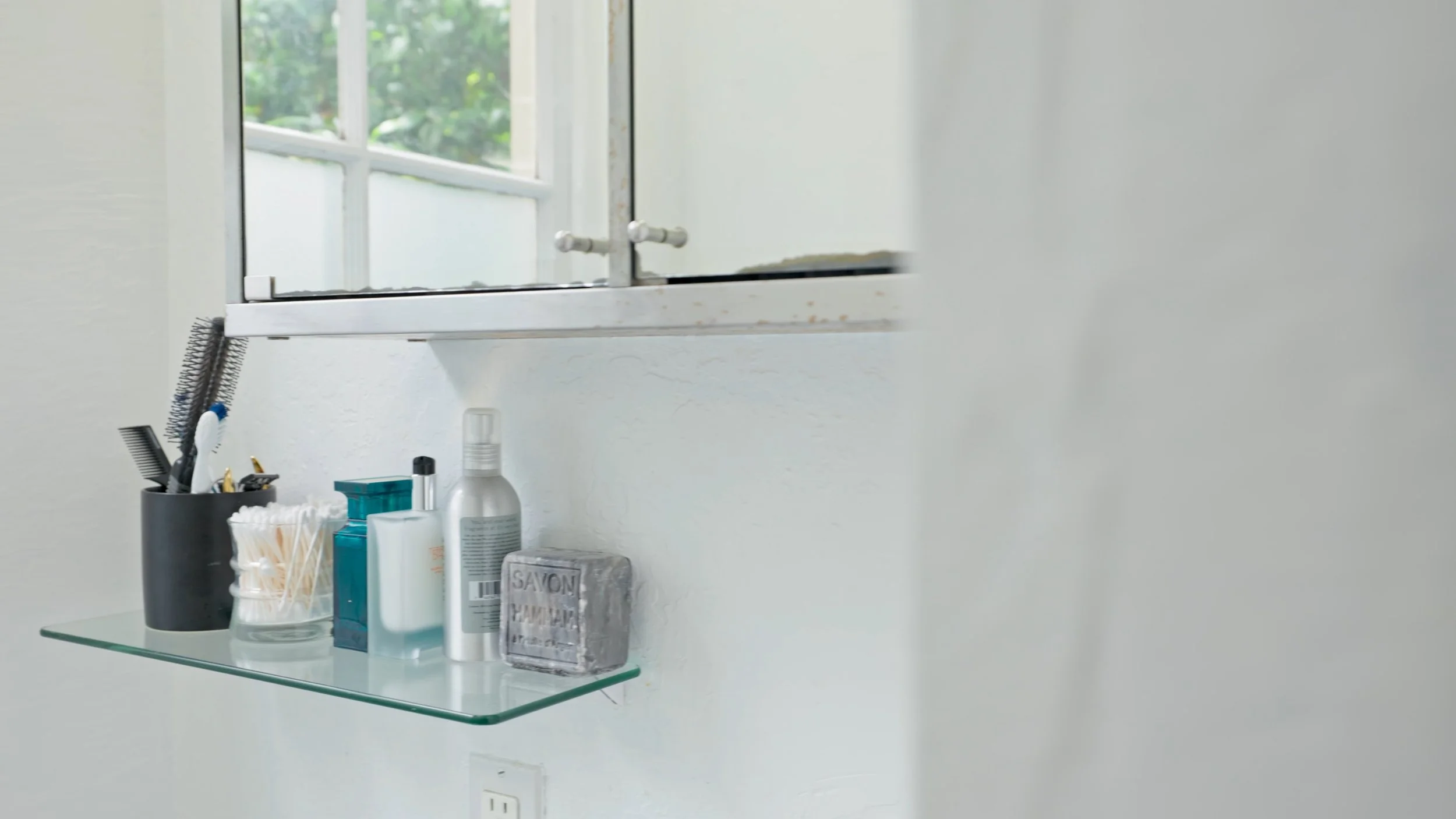 Unit5-26-BathroomSink.jpg