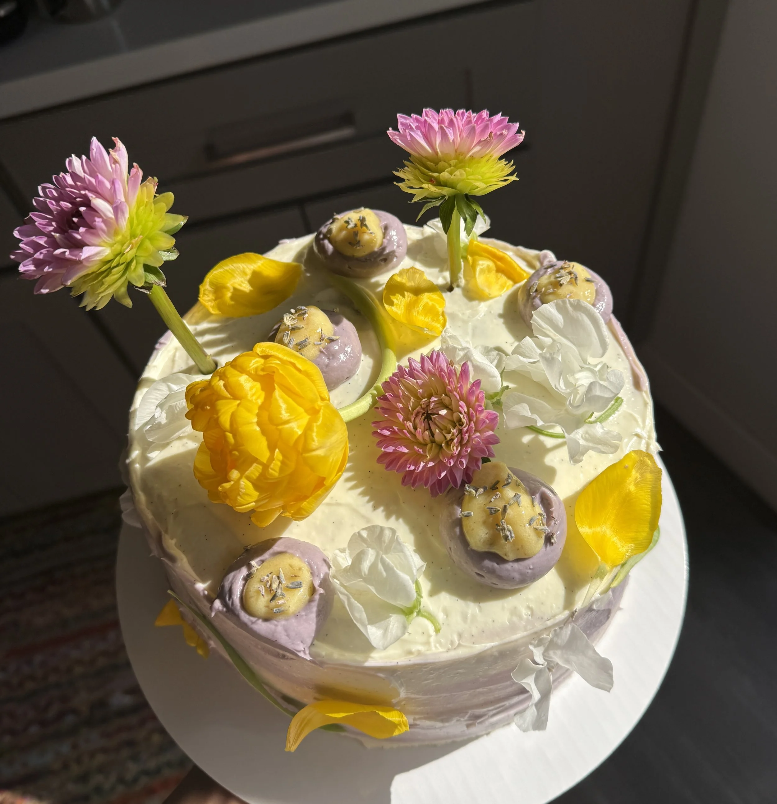 vanilla funfetti cake with soft vanilla bean cream cheese frosting & lavender lemon curd