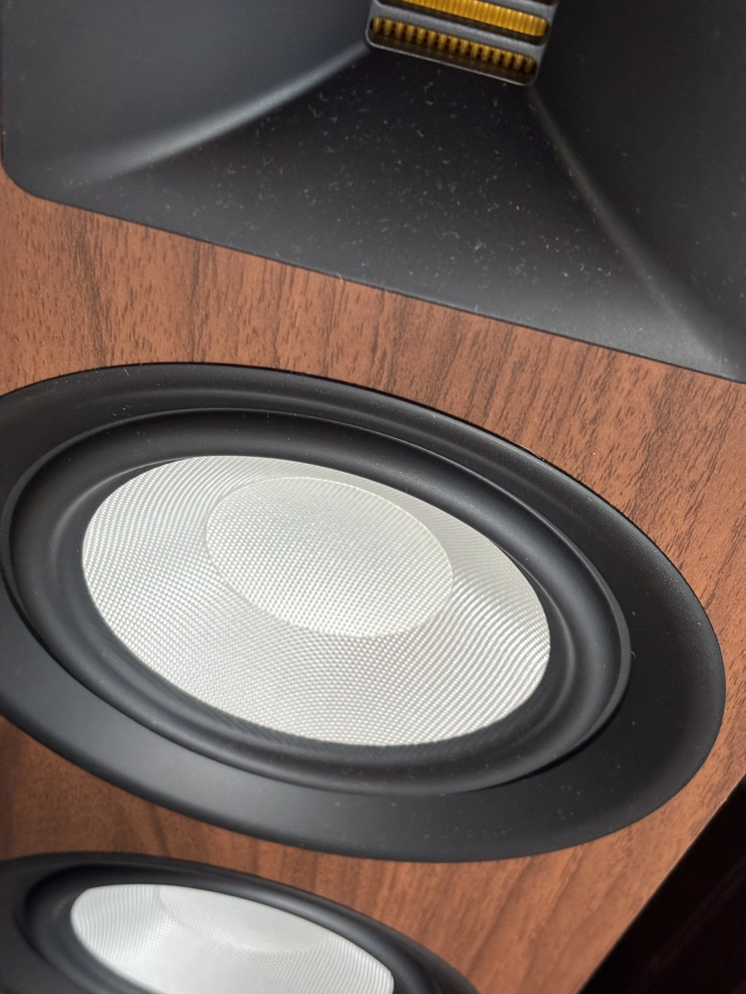 Tower Speakers vs. Soundbars: Why Bigger Still Sounds Better