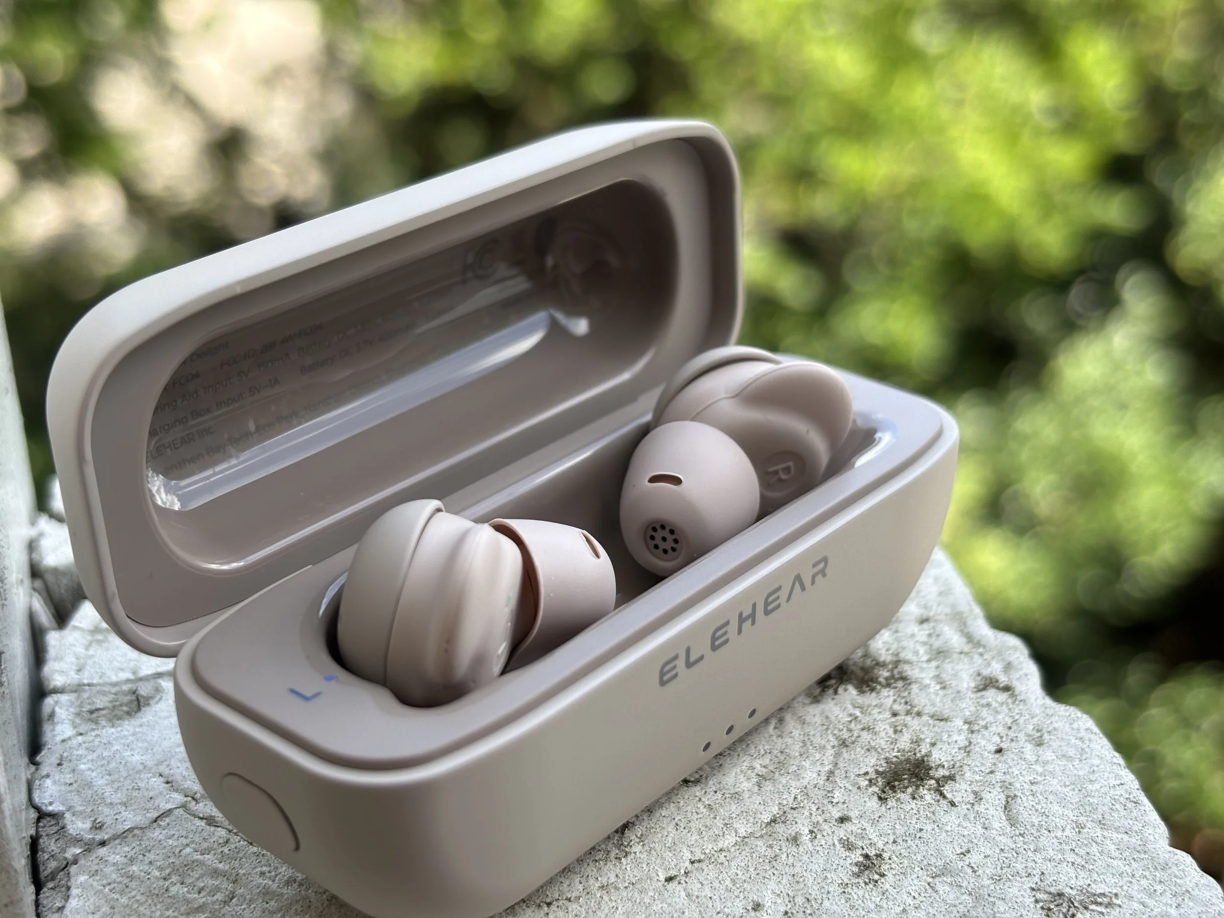 ELEHEAR Delight vs. Beyond Pro Review: Which AI Hearing Aid Is Better?