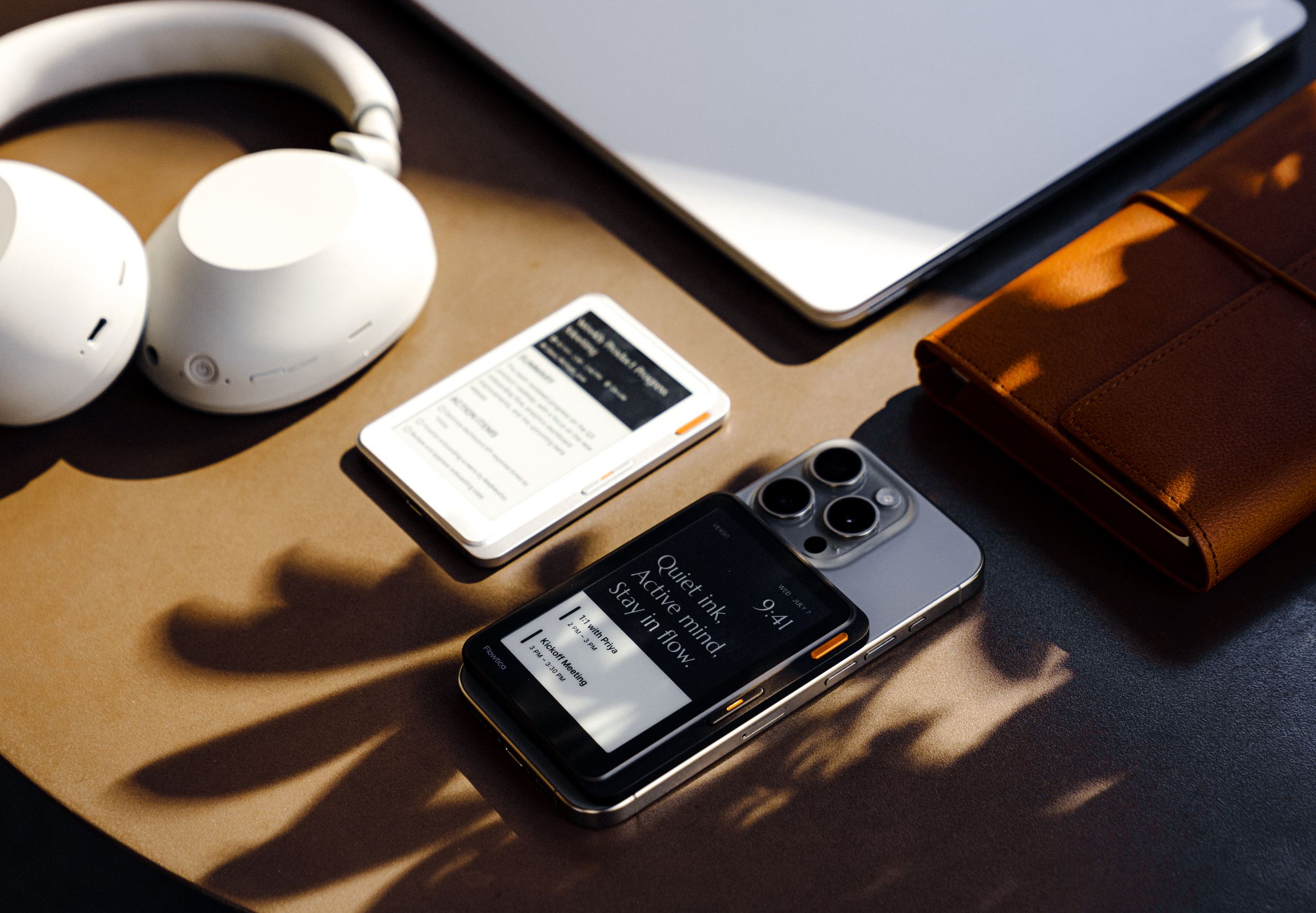 Flowtica Verso AI Recorder Brings an E-Paper Display to the Back of Your Phone