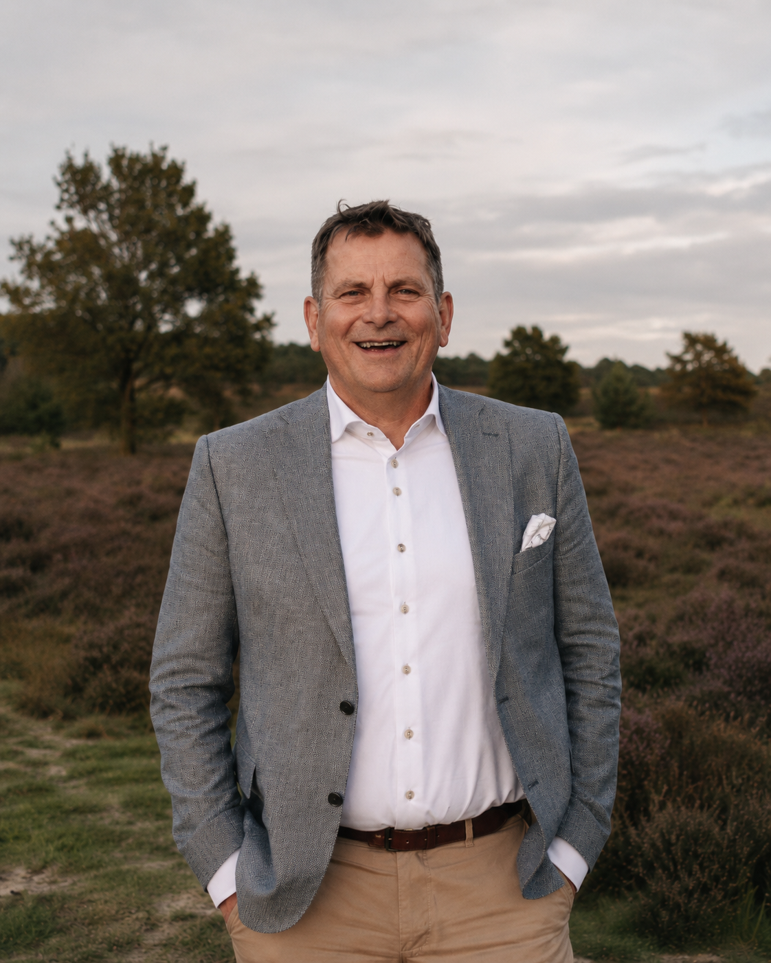 Maak kennis met Corne Vermetten van Verbinding in Nalatenschap en ervaar zijn persoonlijke aanpak: financieel scherp, menselijk betrokken en rustig in regie van erfenis planning, nalatenschap en testamentair afhandelen.