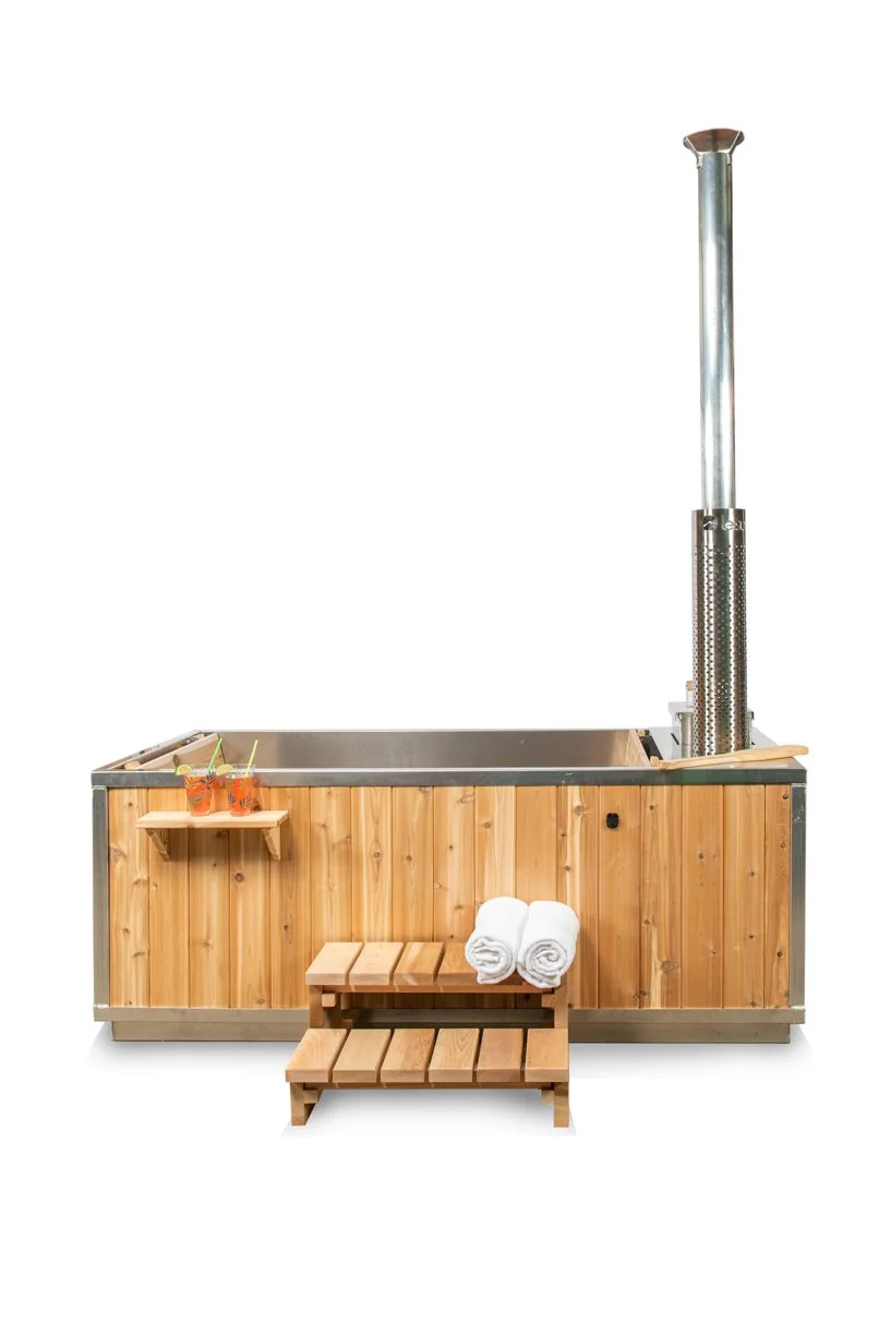 2023HotTubs_Web-10.jpg