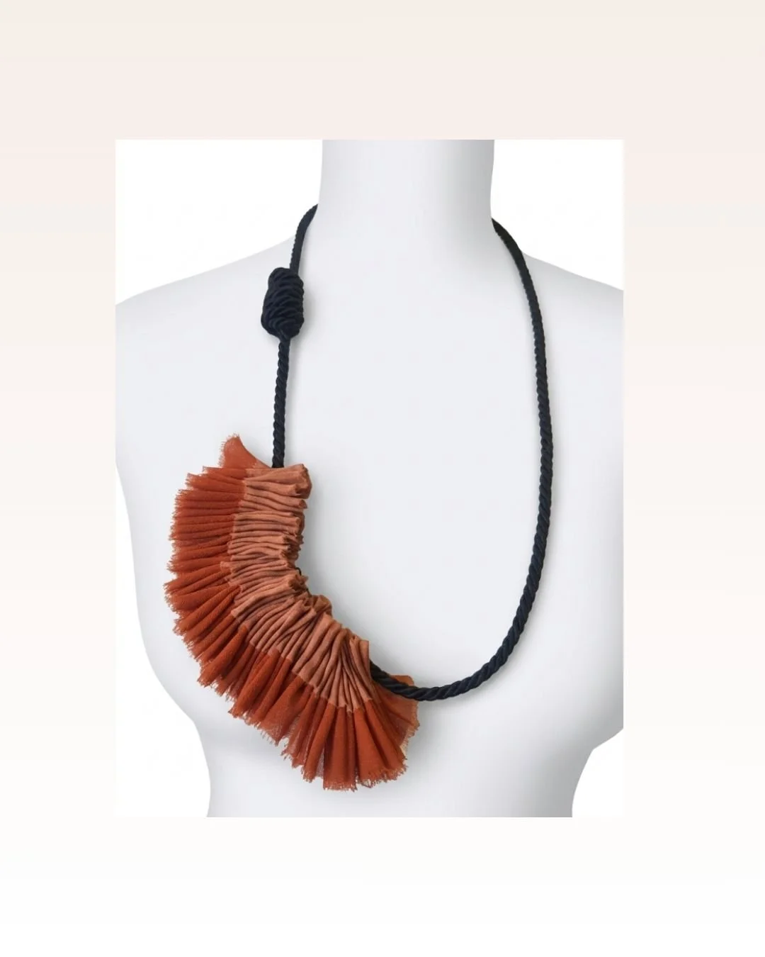 Collier Georgina