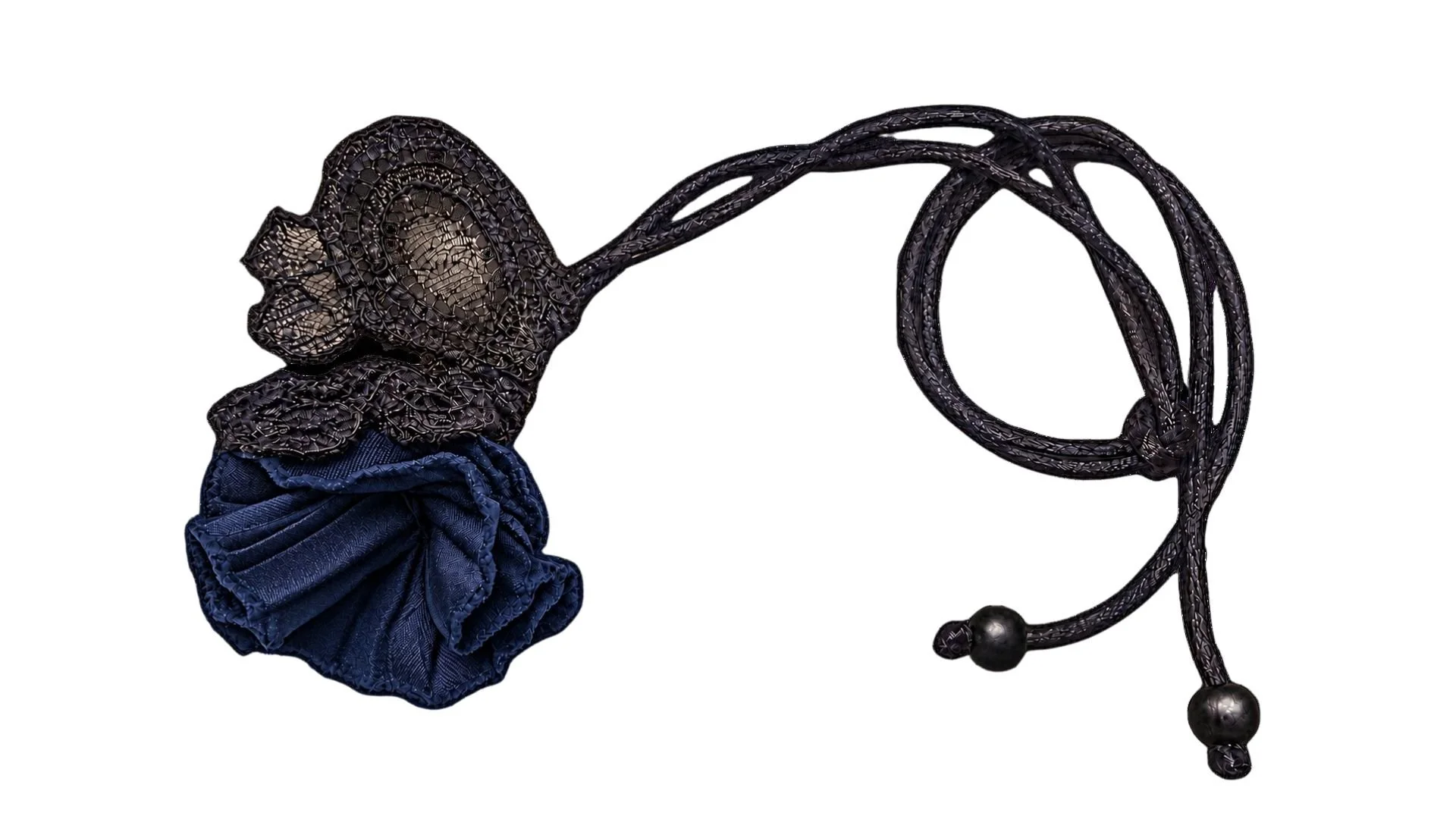 Collier Bleuet.jpg