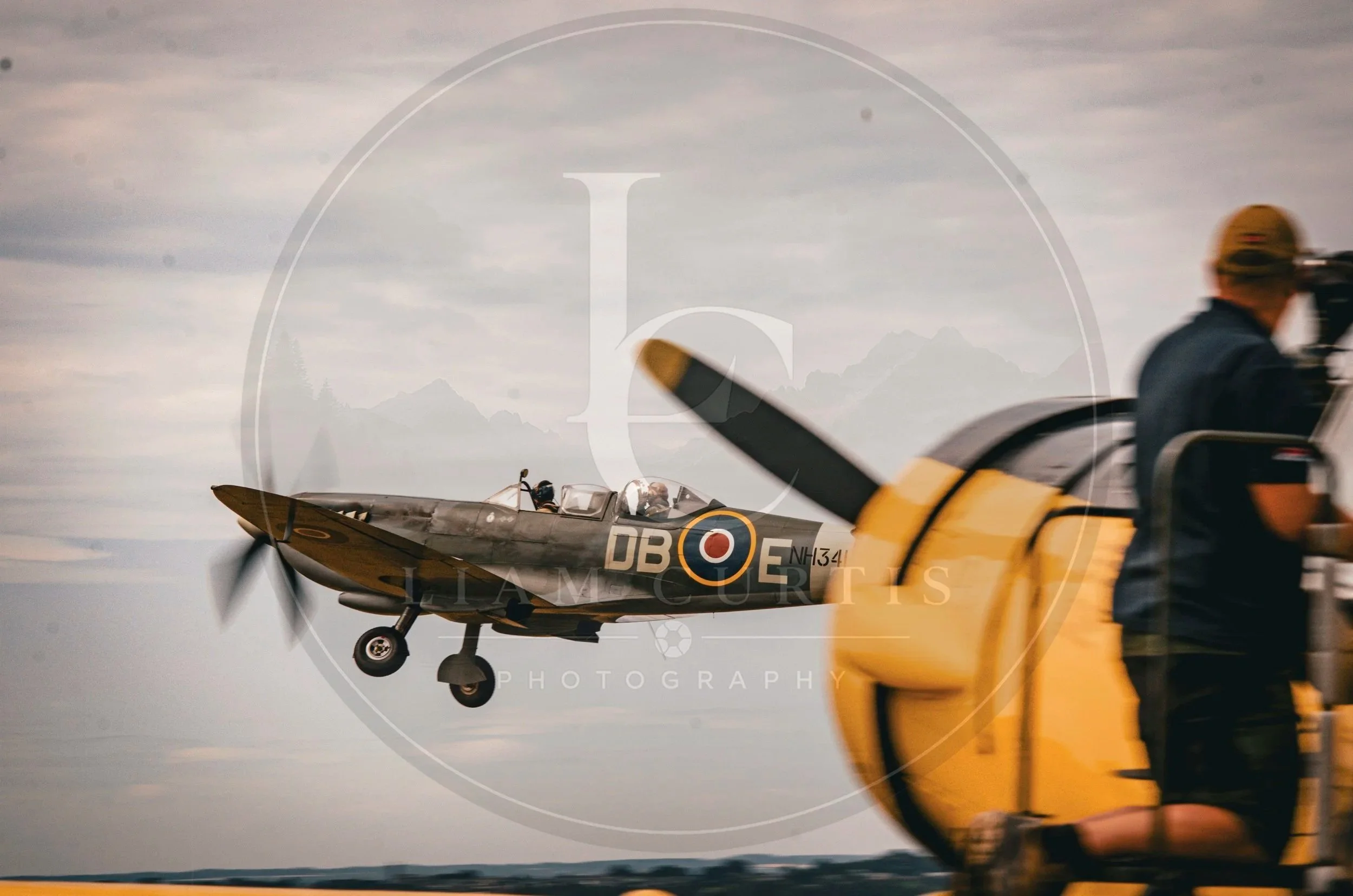 Spitfire & Harvard