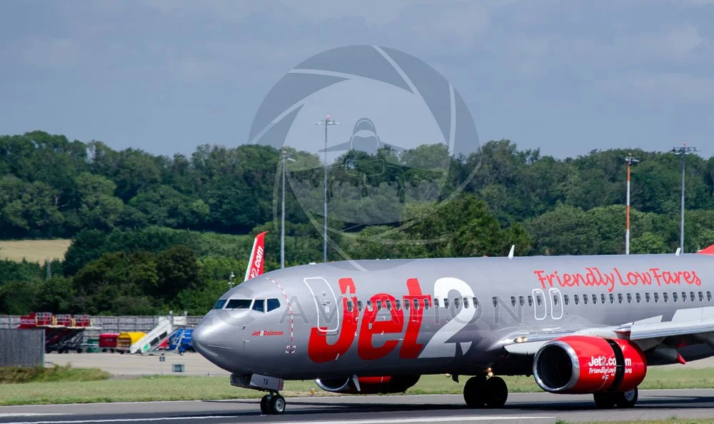 Jet2 Boeing 737-800 upon Landing at Bristol (EGGD) G-DRTX