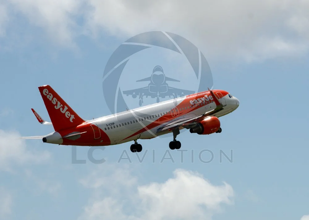 EasyJet A-320 On Departure From Bristol (EGGD) G-EZOP