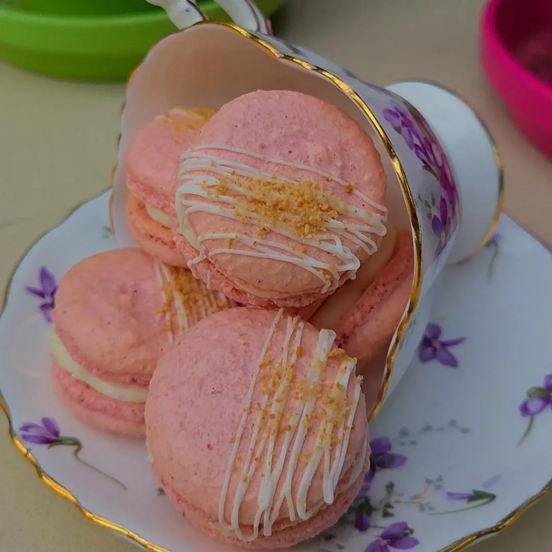 Strawberry Cheesecake Macarons