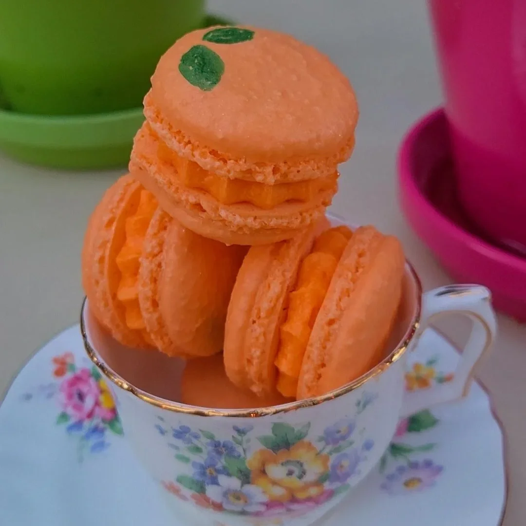 Orange Creamsicle Macarons