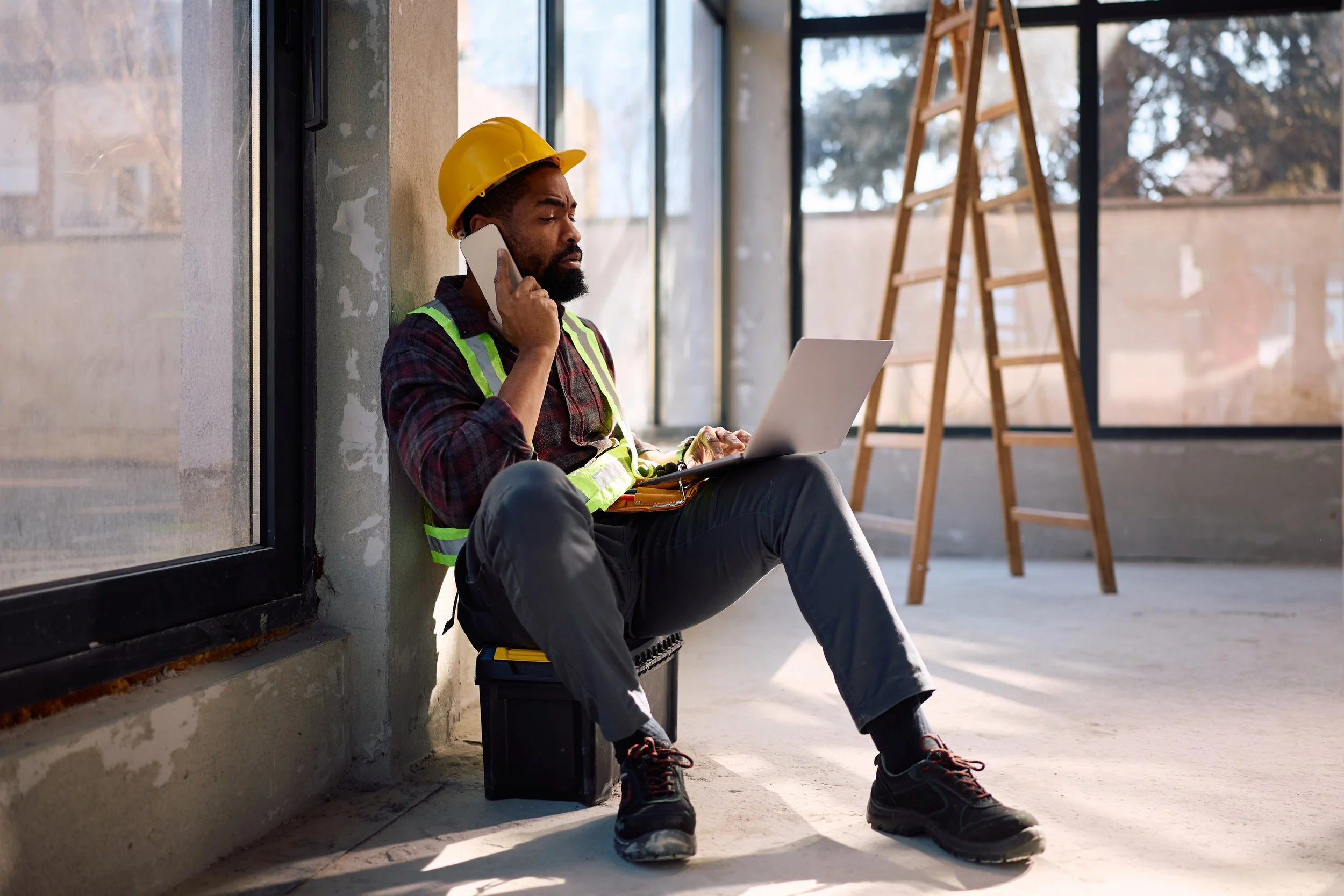 Why Live safety training always beats online modules.