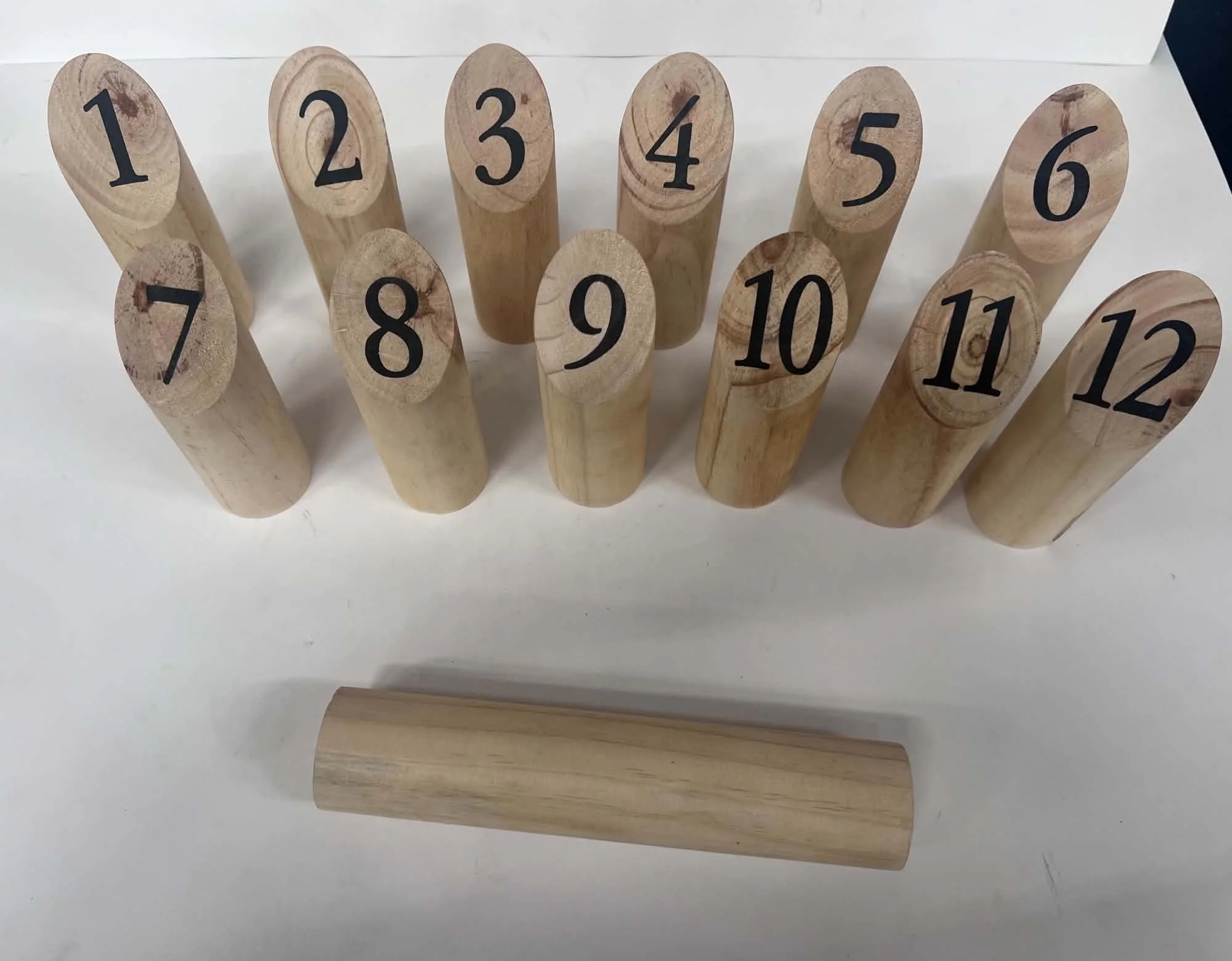 Wooden Numbered Pin Game Set