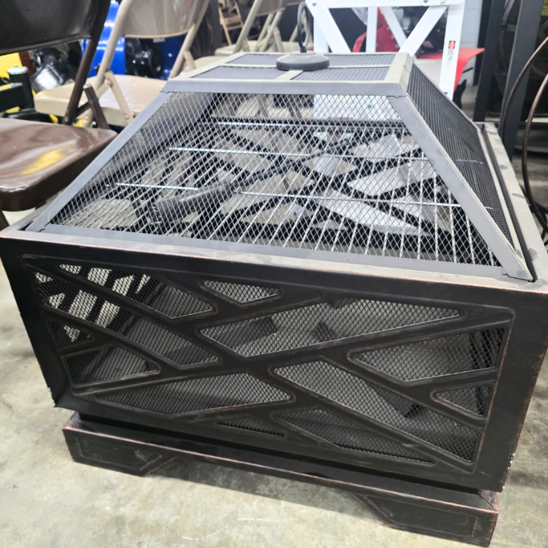 Modern Outdoor Fire Pit with Safety Screen