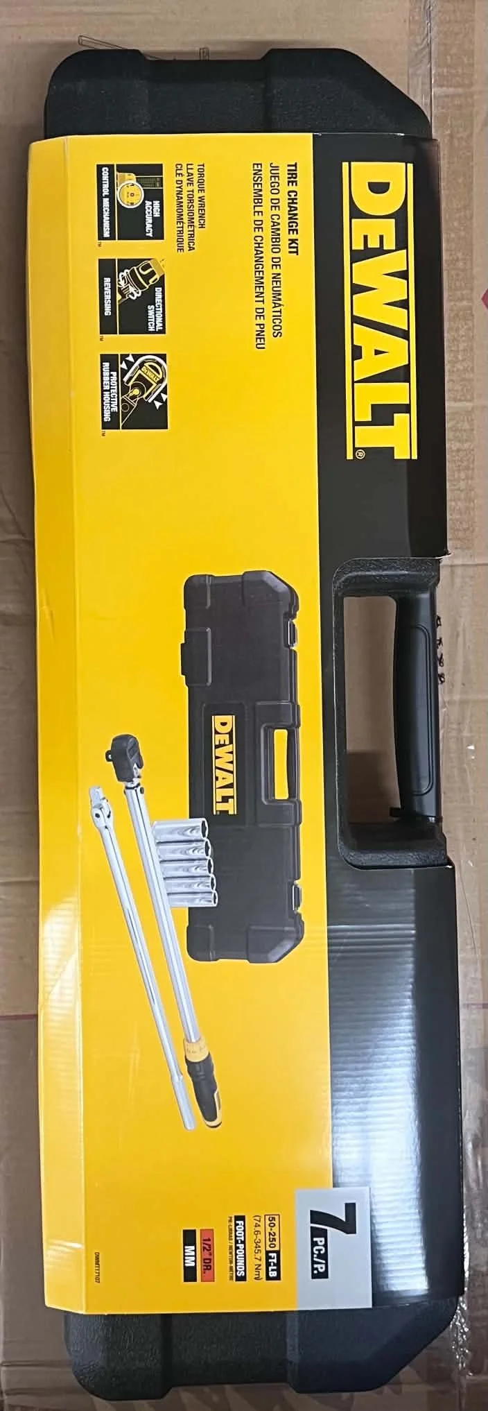 DEWALT Tire Change Kit - 7 Piece Set
