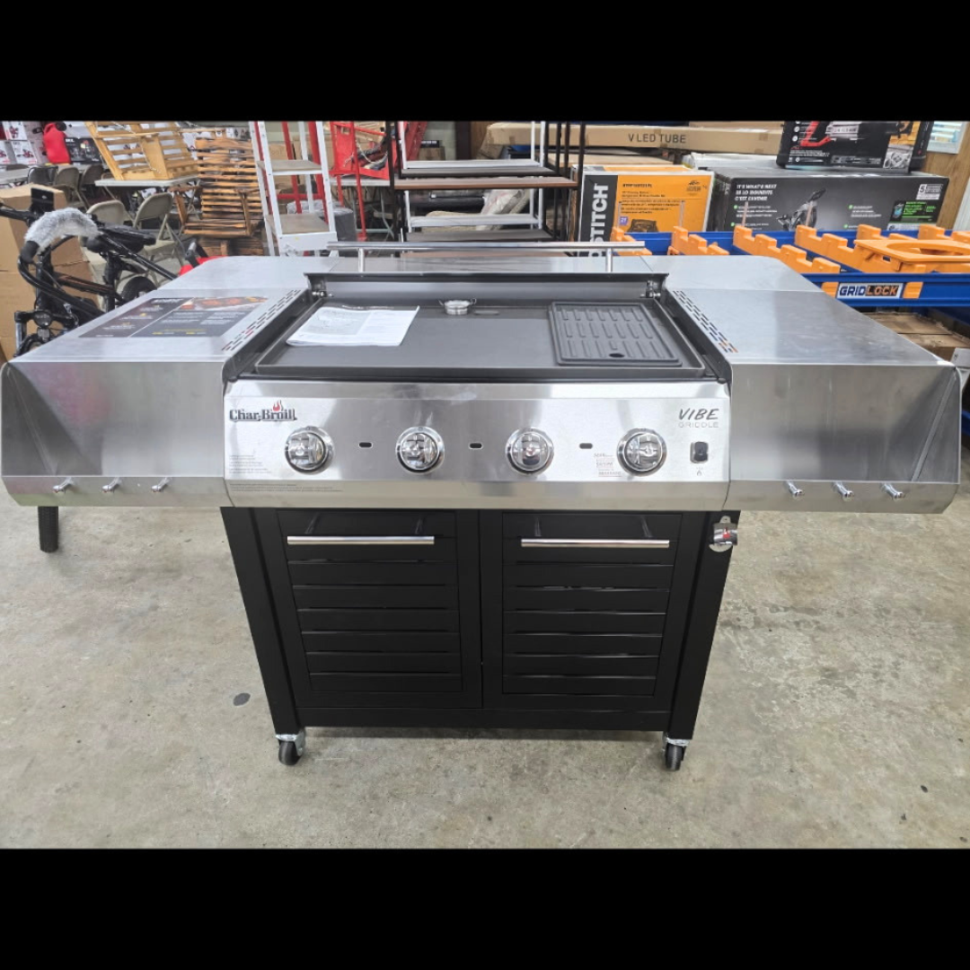 Charbroil® Vibe™ 535 Gas Grill - Griddle