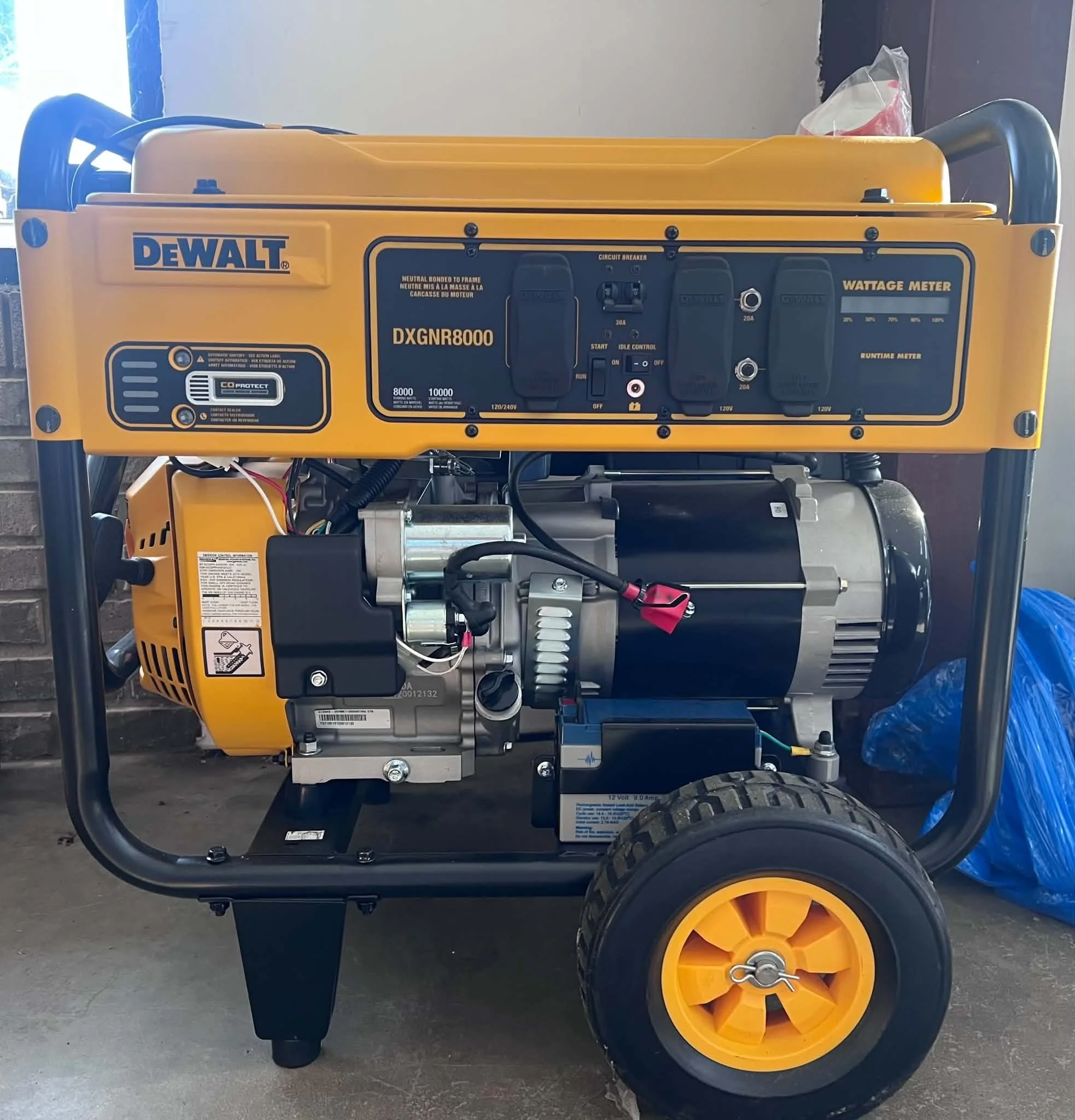 Dewalt Generator 8000.jpg