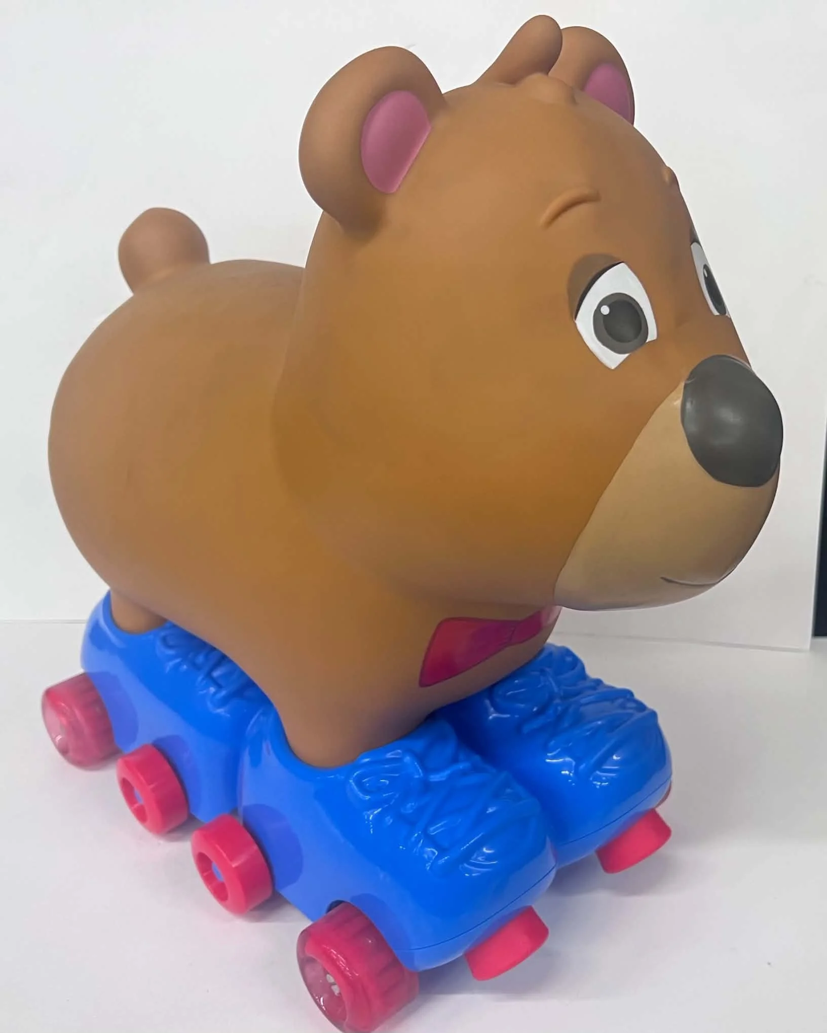 Rolling Bear Adventure Toy