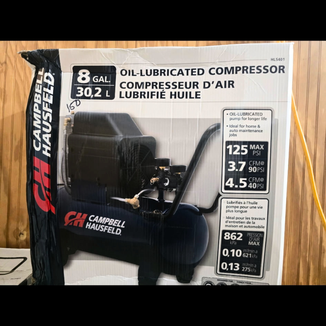 Campbell Hausfeld 8 Gallon Oil-Lubricated Air Compressor