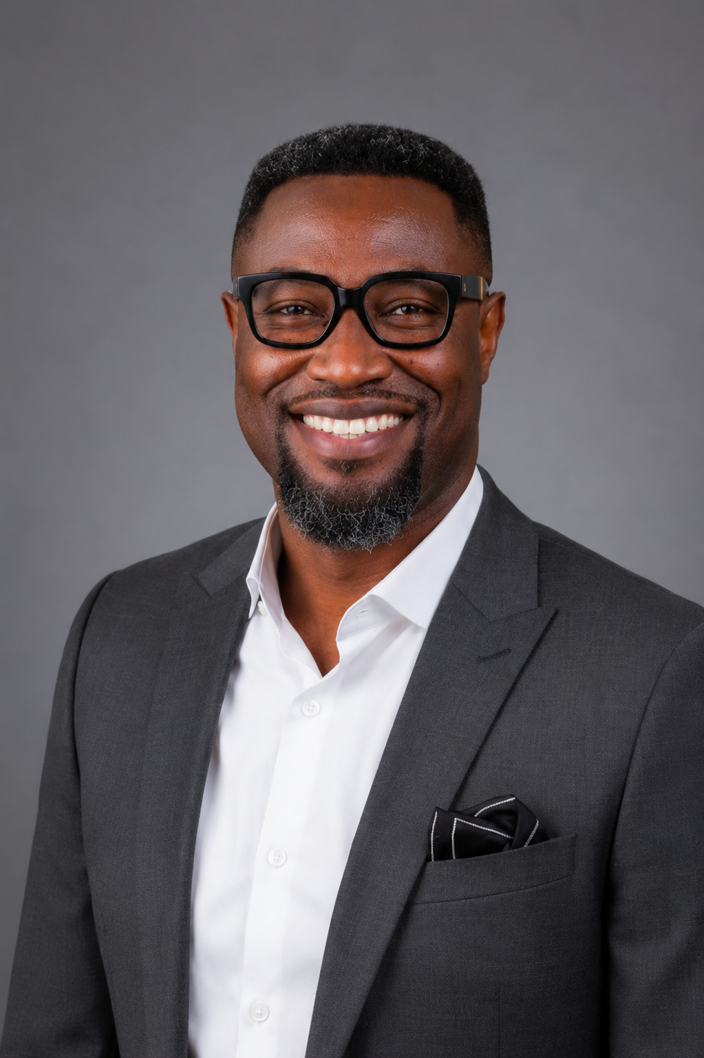 Ebiperre Iyoro CTO & Senior Software Engineer  7+ years full-stack engineering · CTO, GidiNest · Senior Software Engineer, Figours · B.S. Computer Science, Niger Delta University