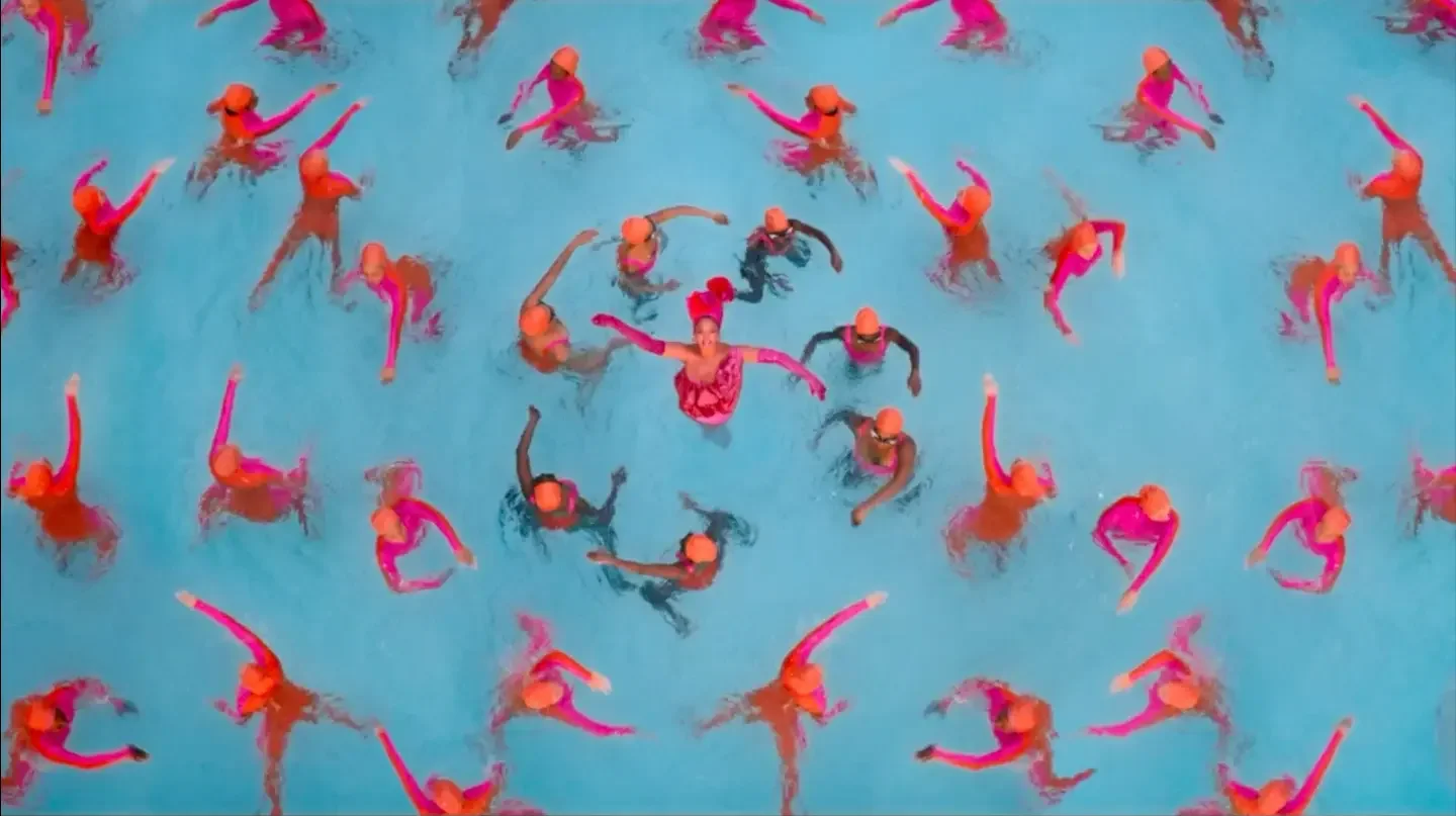 Black-Is-King-Beyonce-Synchronized-Swimmers-2-1-2.webp