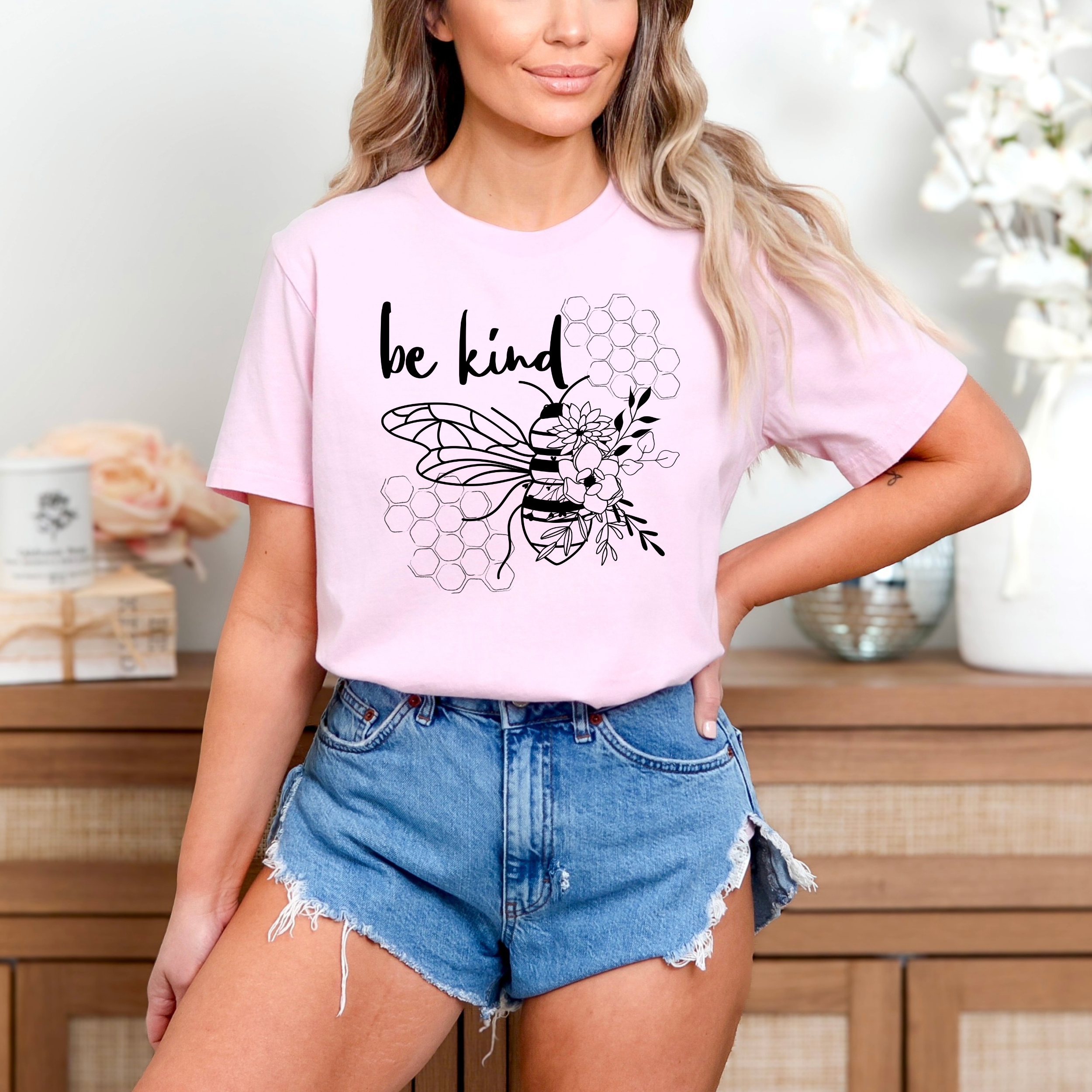 Be Kind Bee T-Shirt