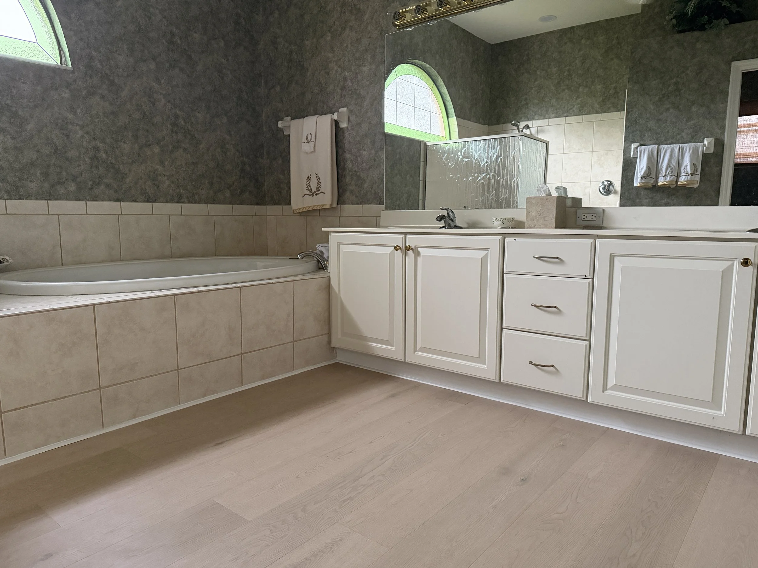 Laminate Wood Flooring Install
