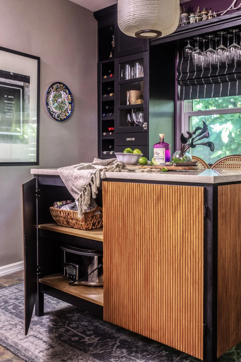 Custom Bar