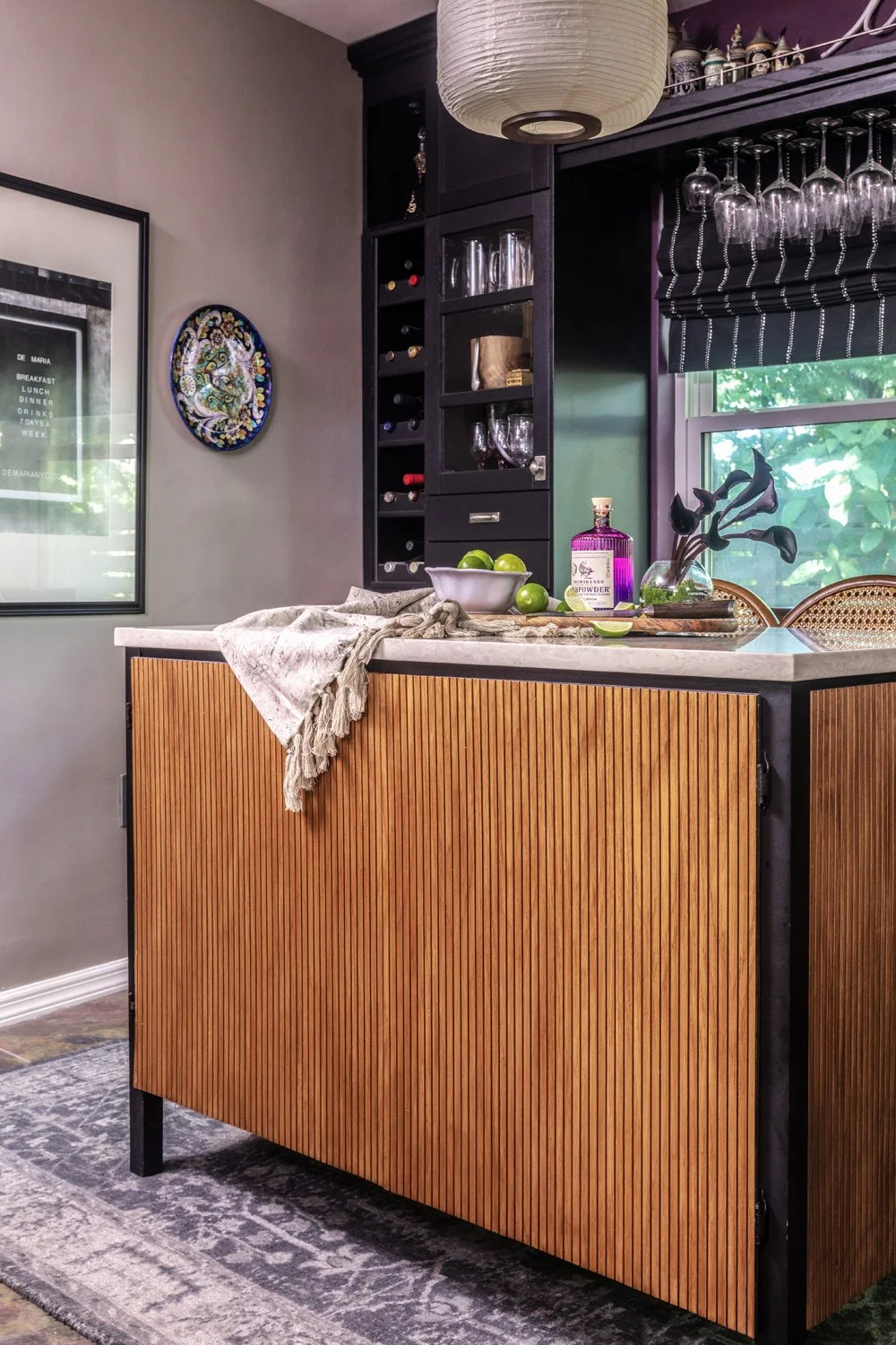 Custom Bar