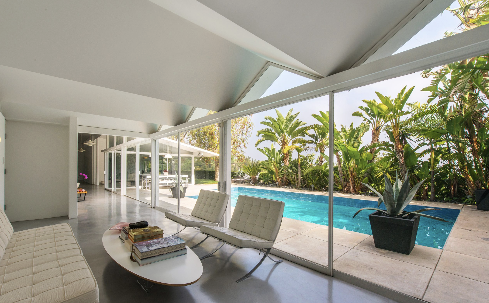 The Thies Residence, a folded plate house in Studio City