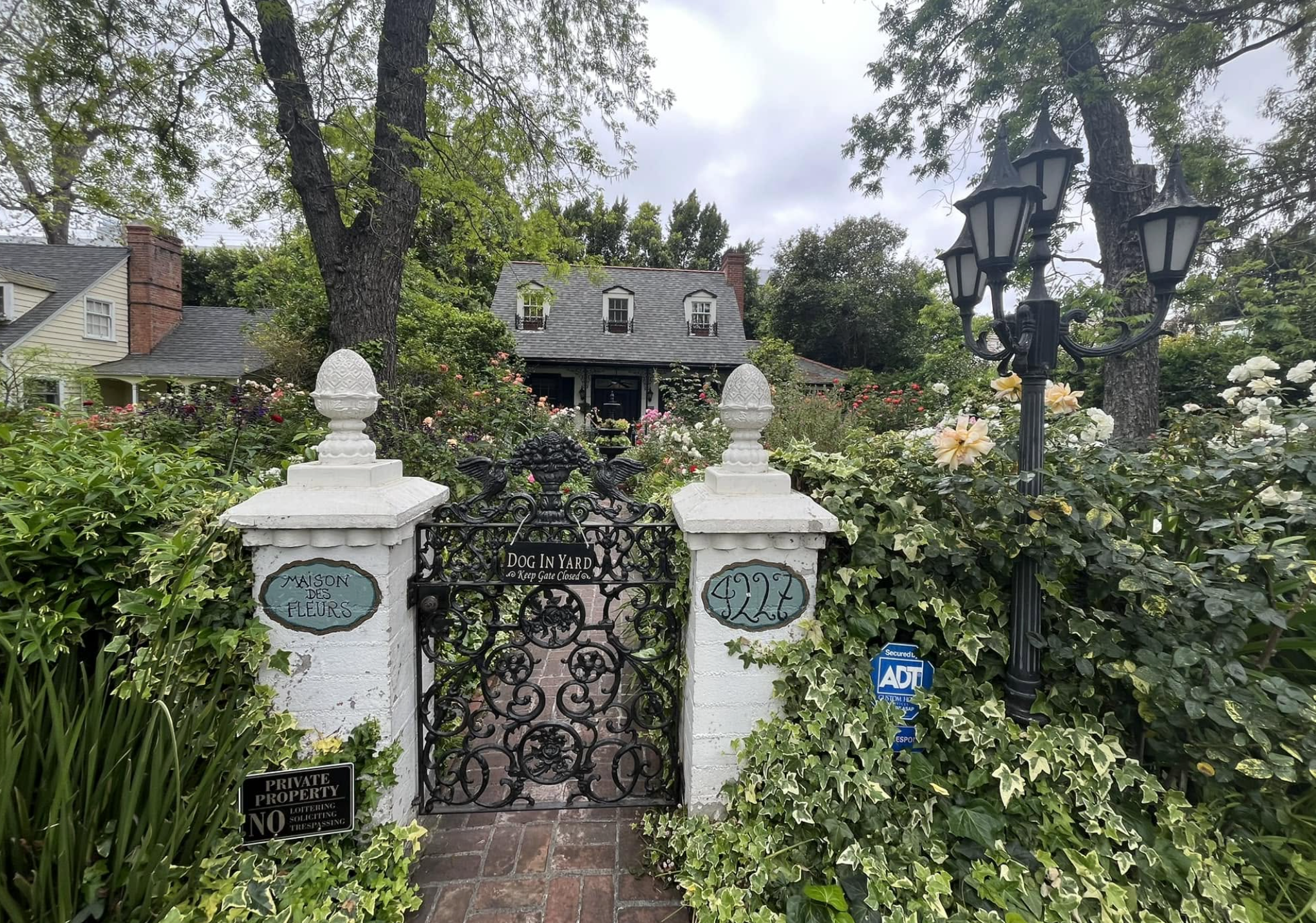 The Zwebell Houses of Agnes Avenue, and What the Monument Plate Actually Changes