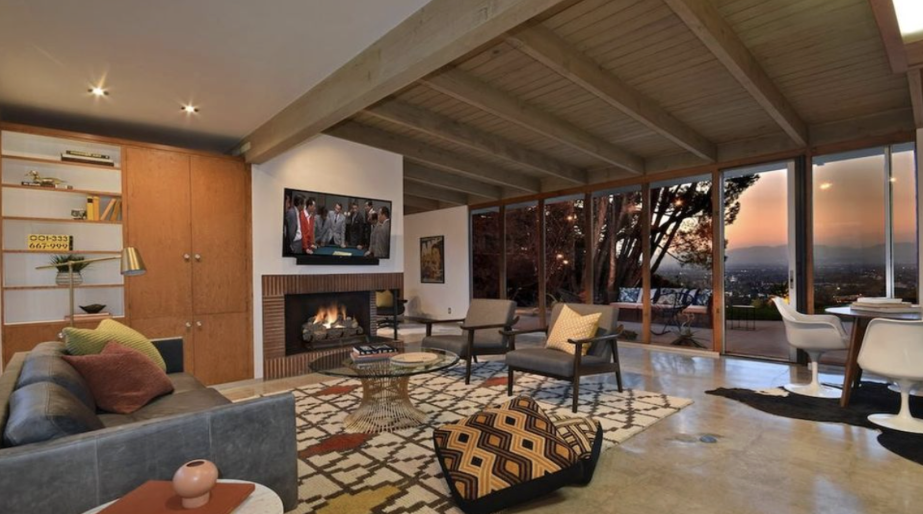 Mid-century house on Alta Mesa Drive in Studio City Hills, Los Angeles, from the Rodney Walker catalogue