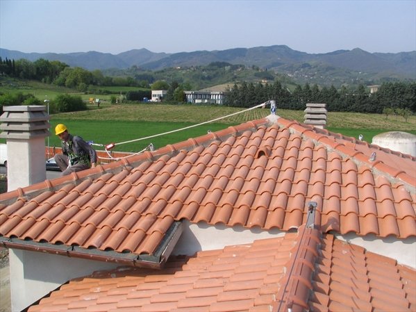 Manutenzione e messa in sicurezza di un tetto