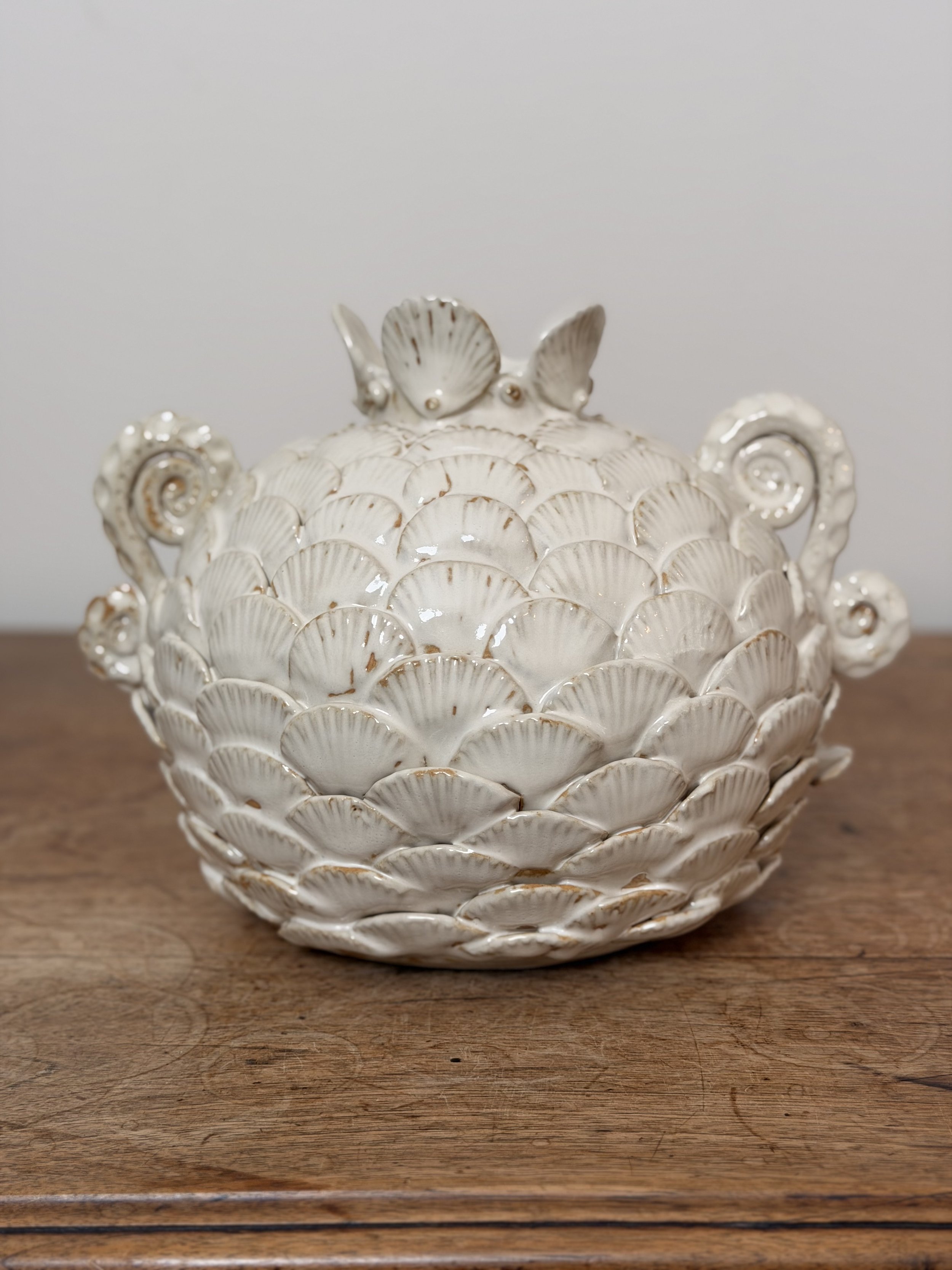Round Shell Vase, Large