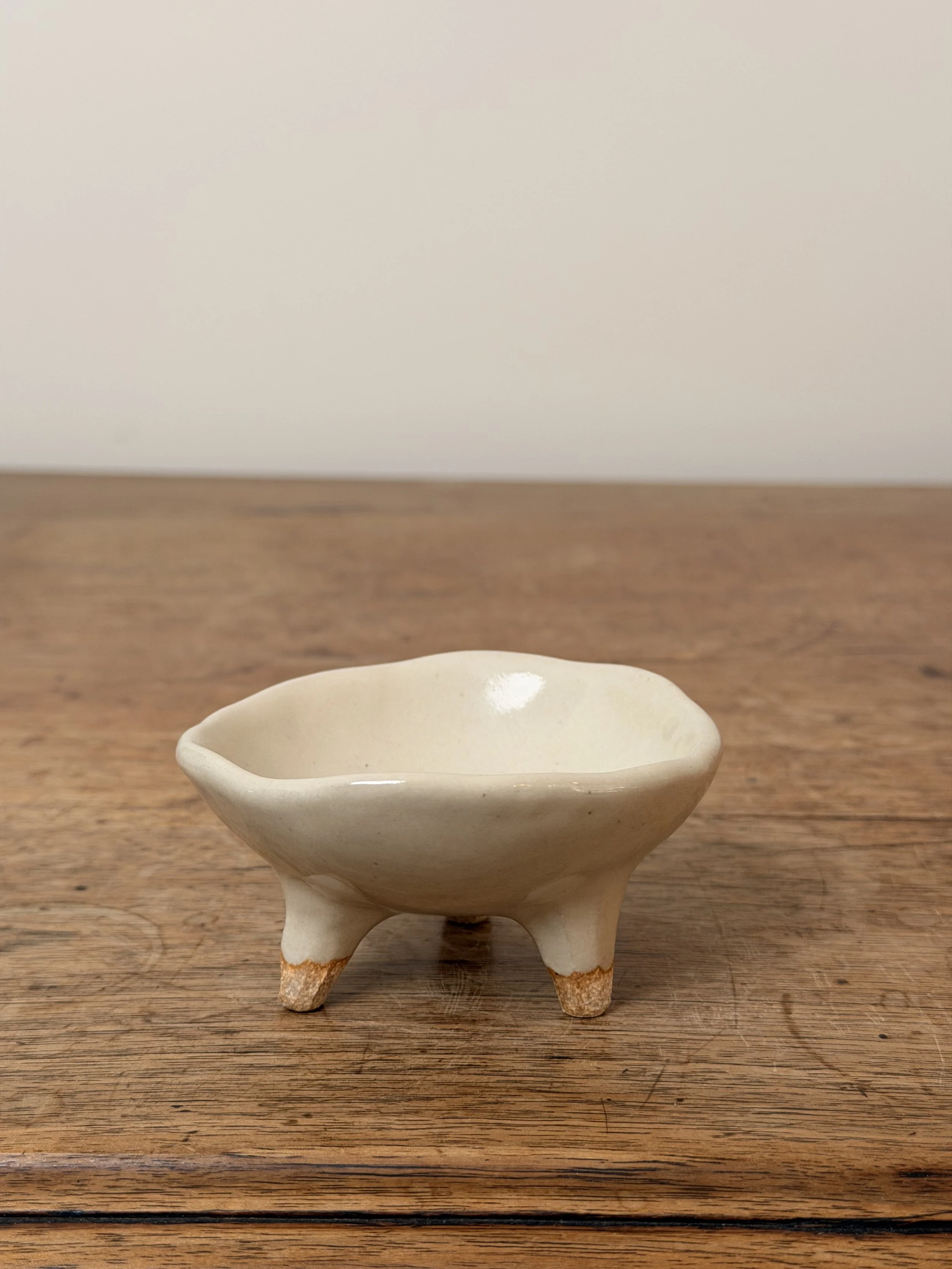 Tripod Tricket Dish, Small