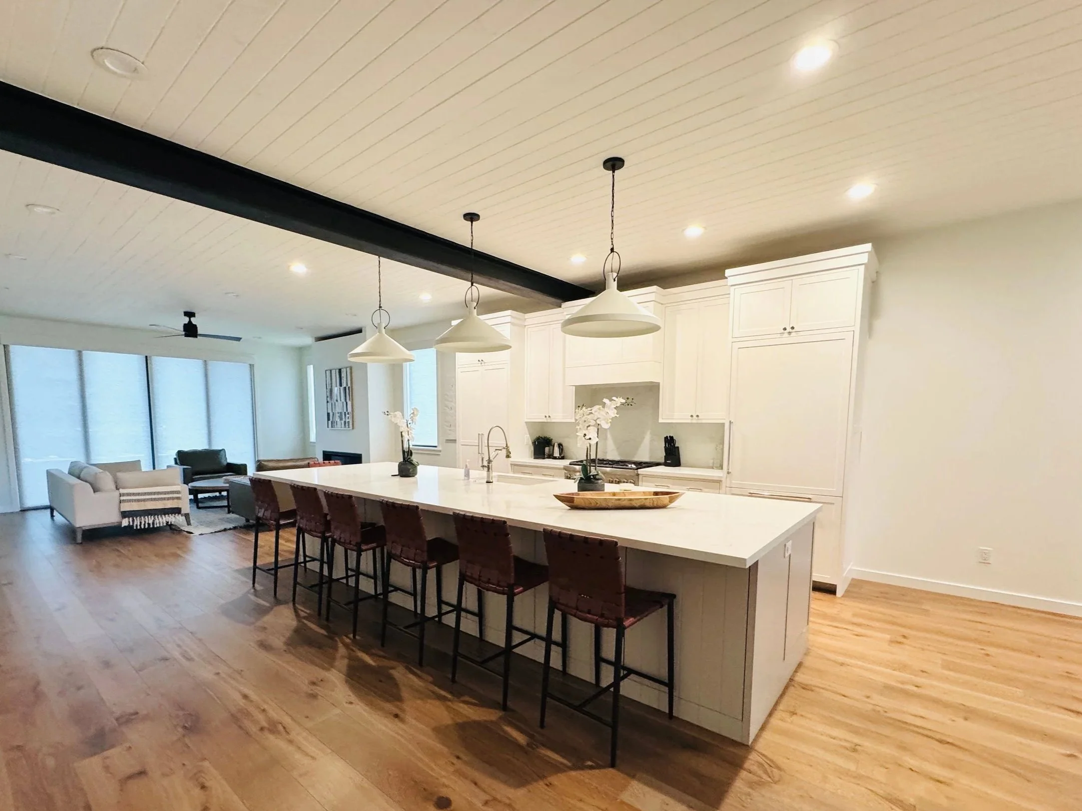 Full-service kitchen organization reset and detailing to prepare a pristine Park City, Utah home for the homeowner's arrival after a guest stay.