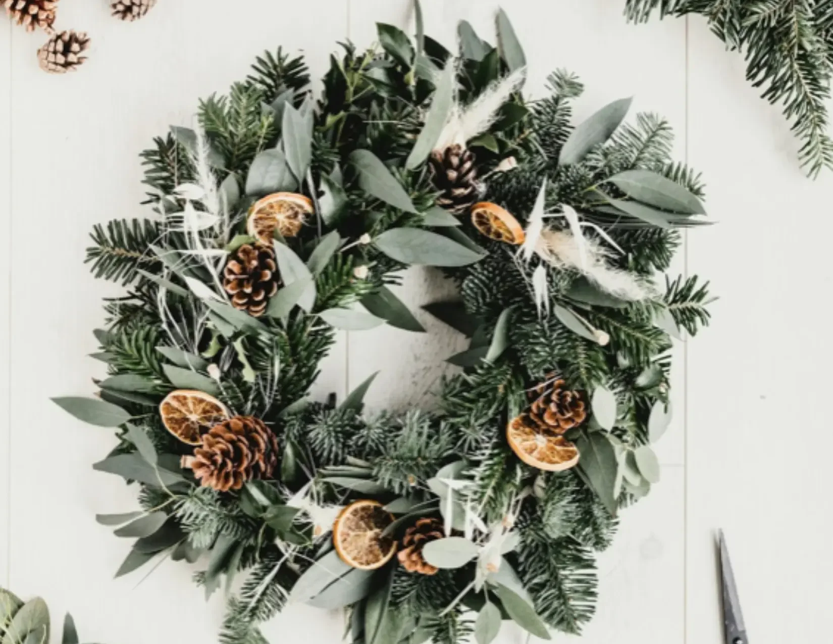 Custom Christmas tree decorating and luxury holiday styling by Sort Theory in Deer Valley, Park City.