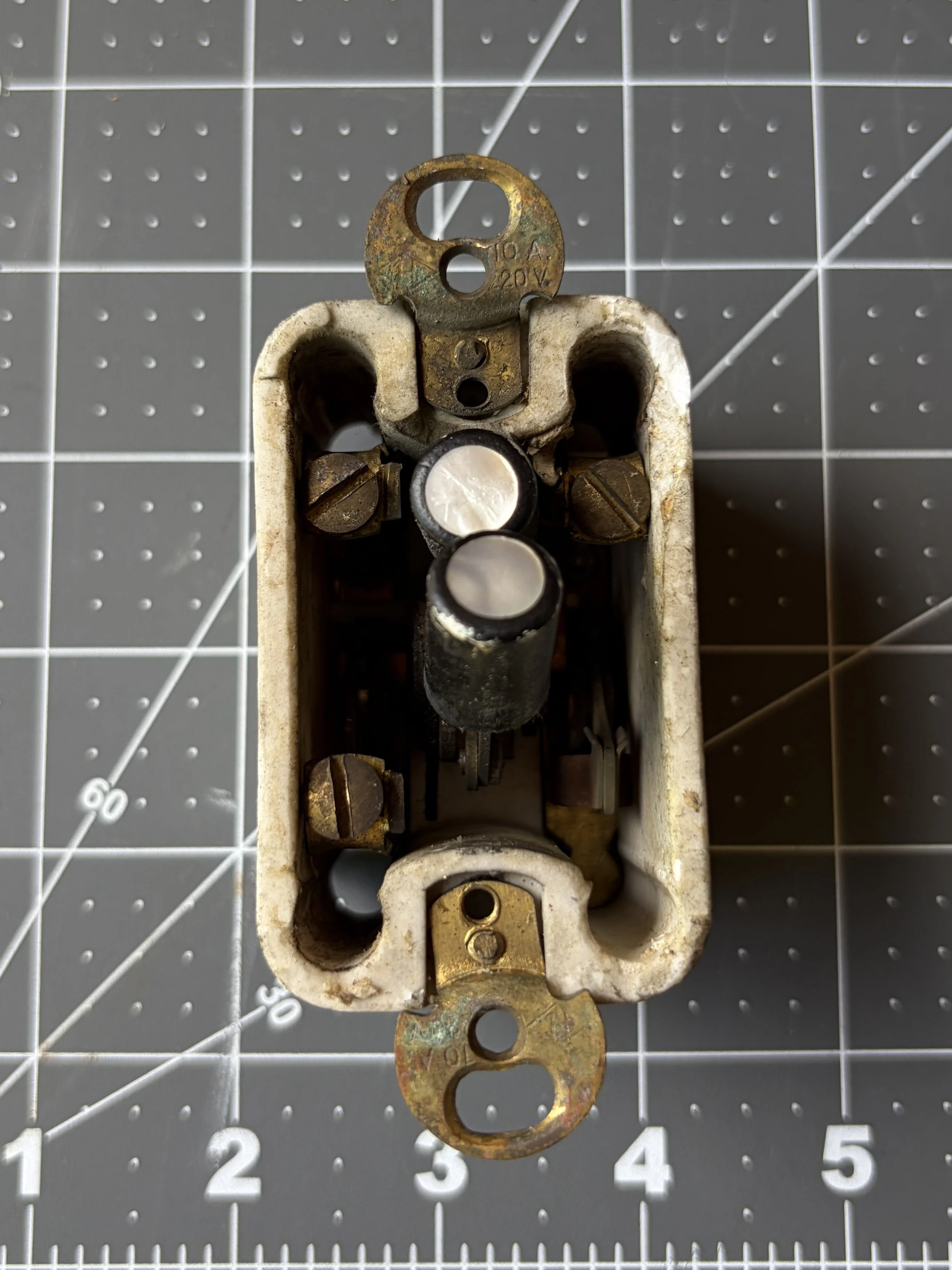 2601-65G_1.JPG