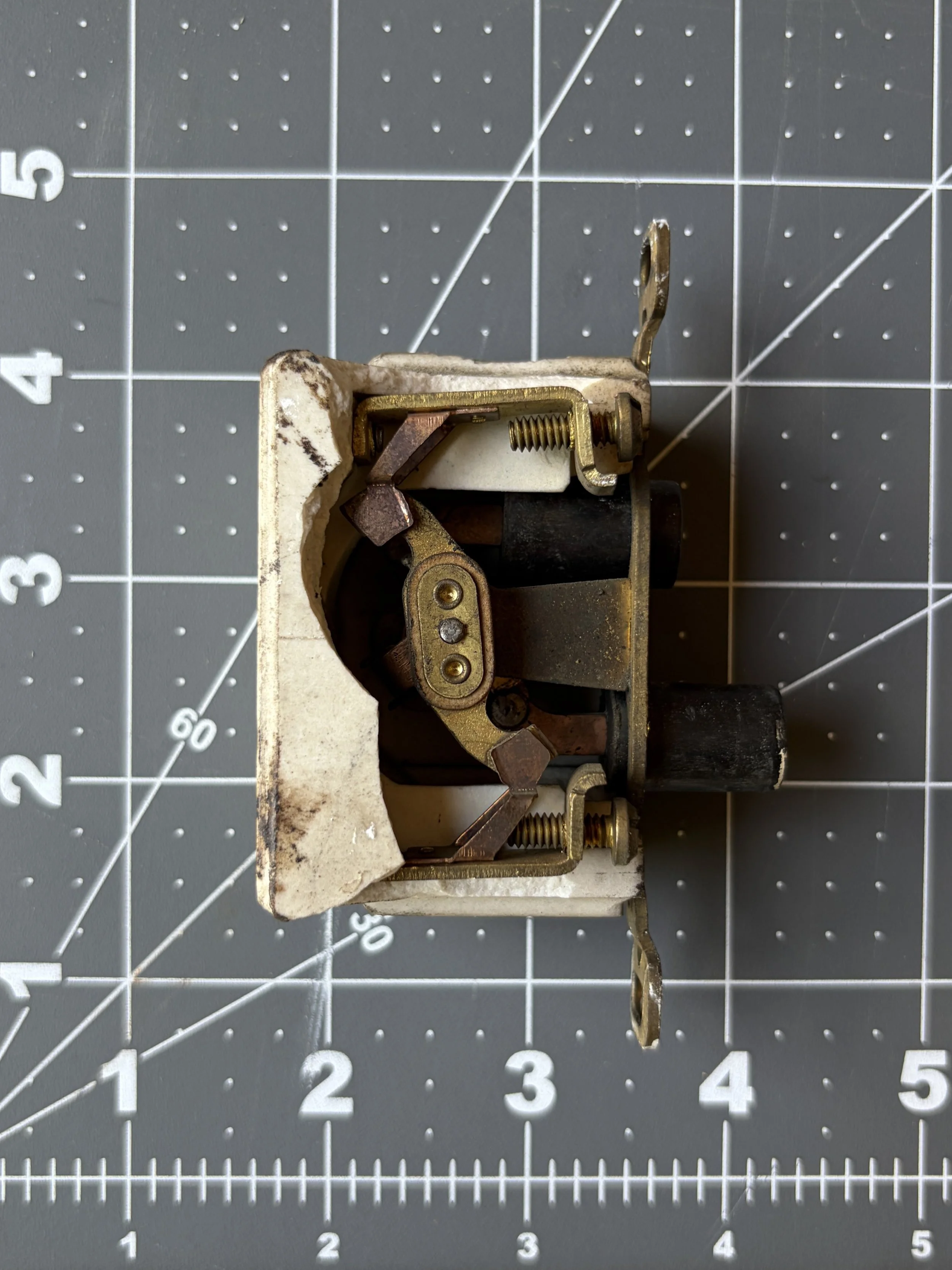 2601-64E_2.JPG